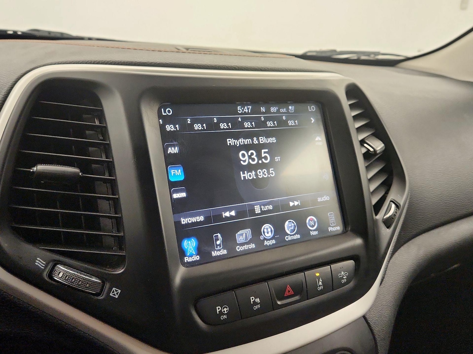 2015 Jeep Cherokee Limited - Photo 17