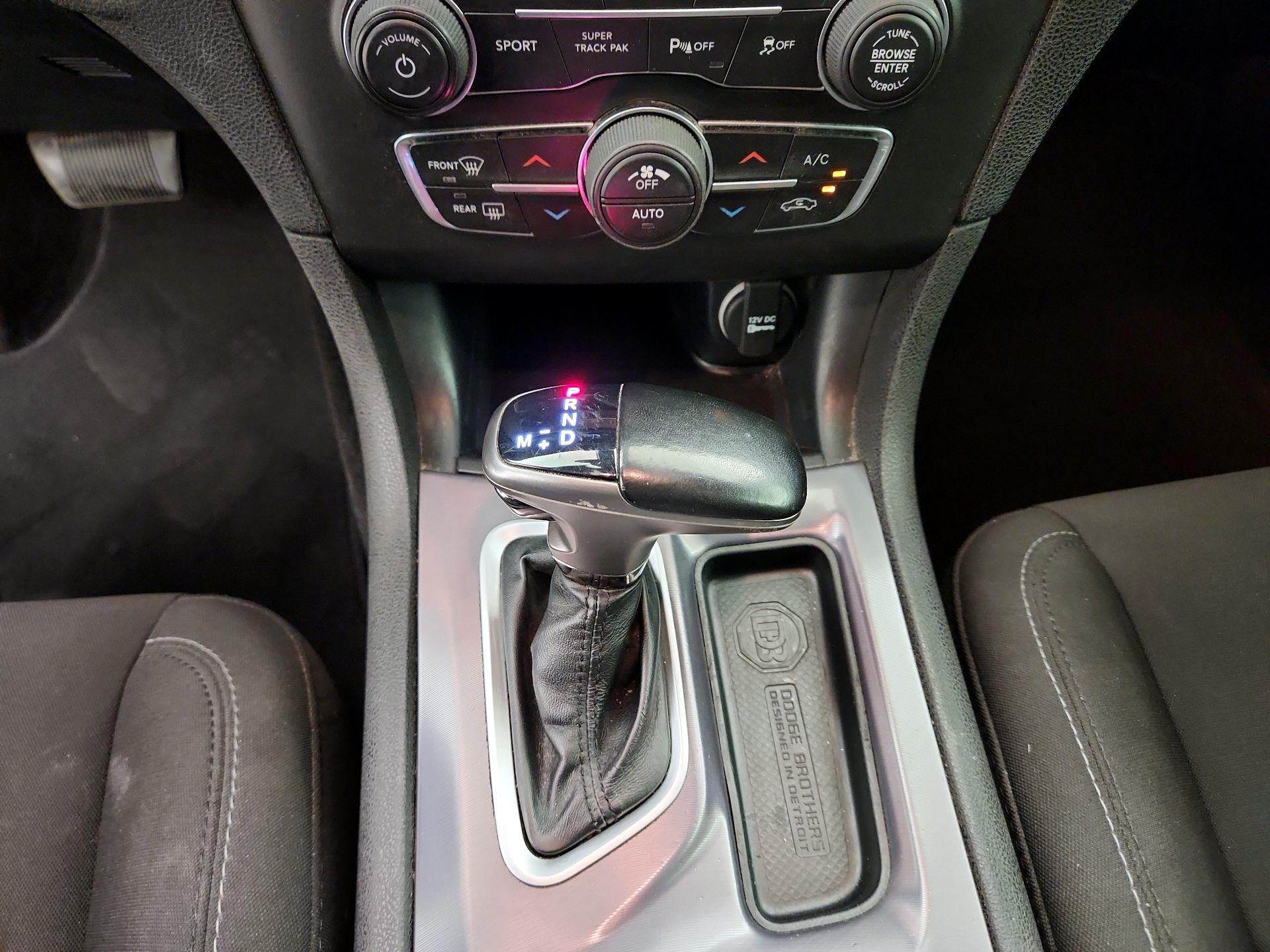 Thumbnail: 2021 Dodge Charger - 17