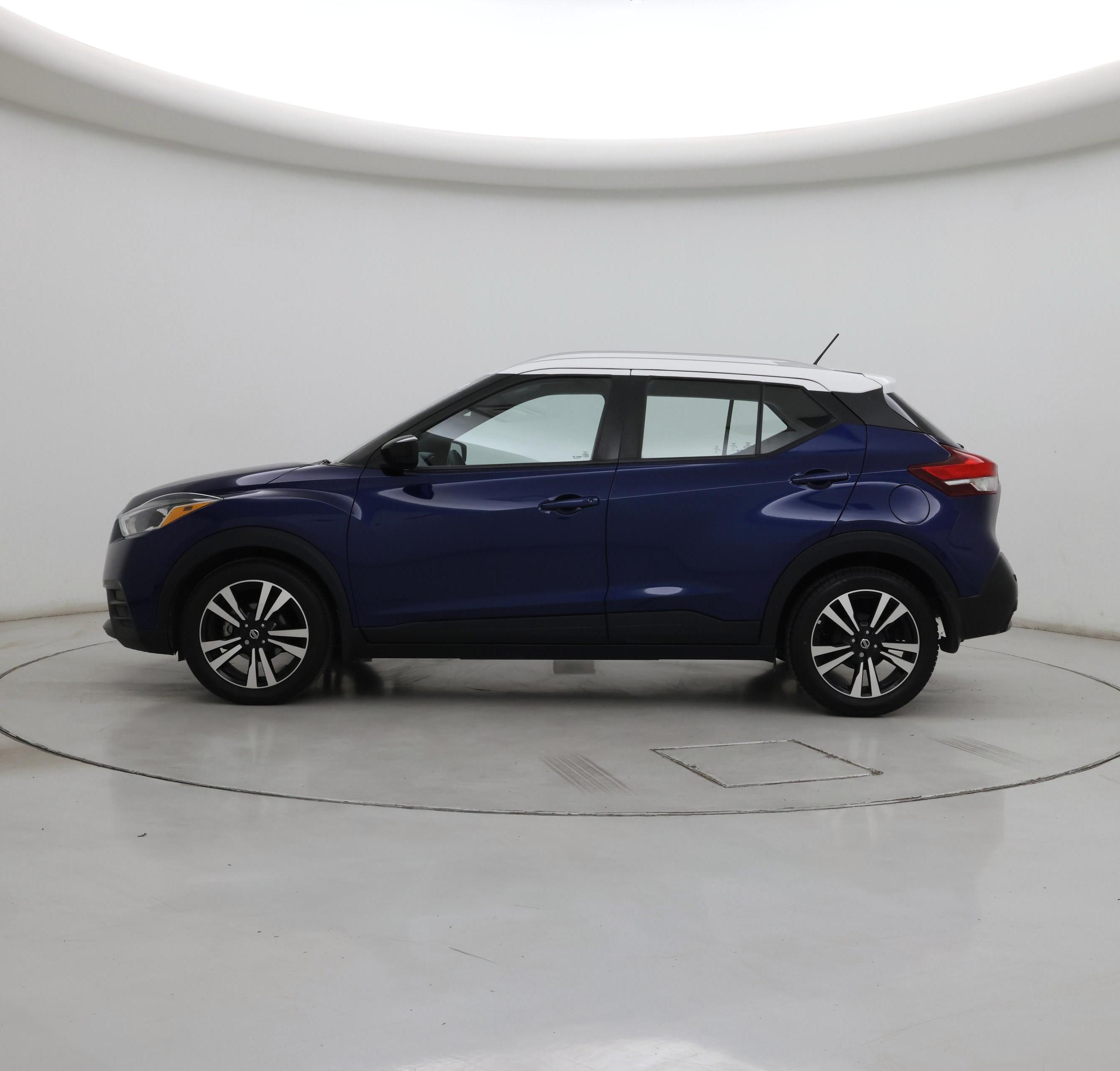 Thumbnail: 2020 Nissan Kicks - 3