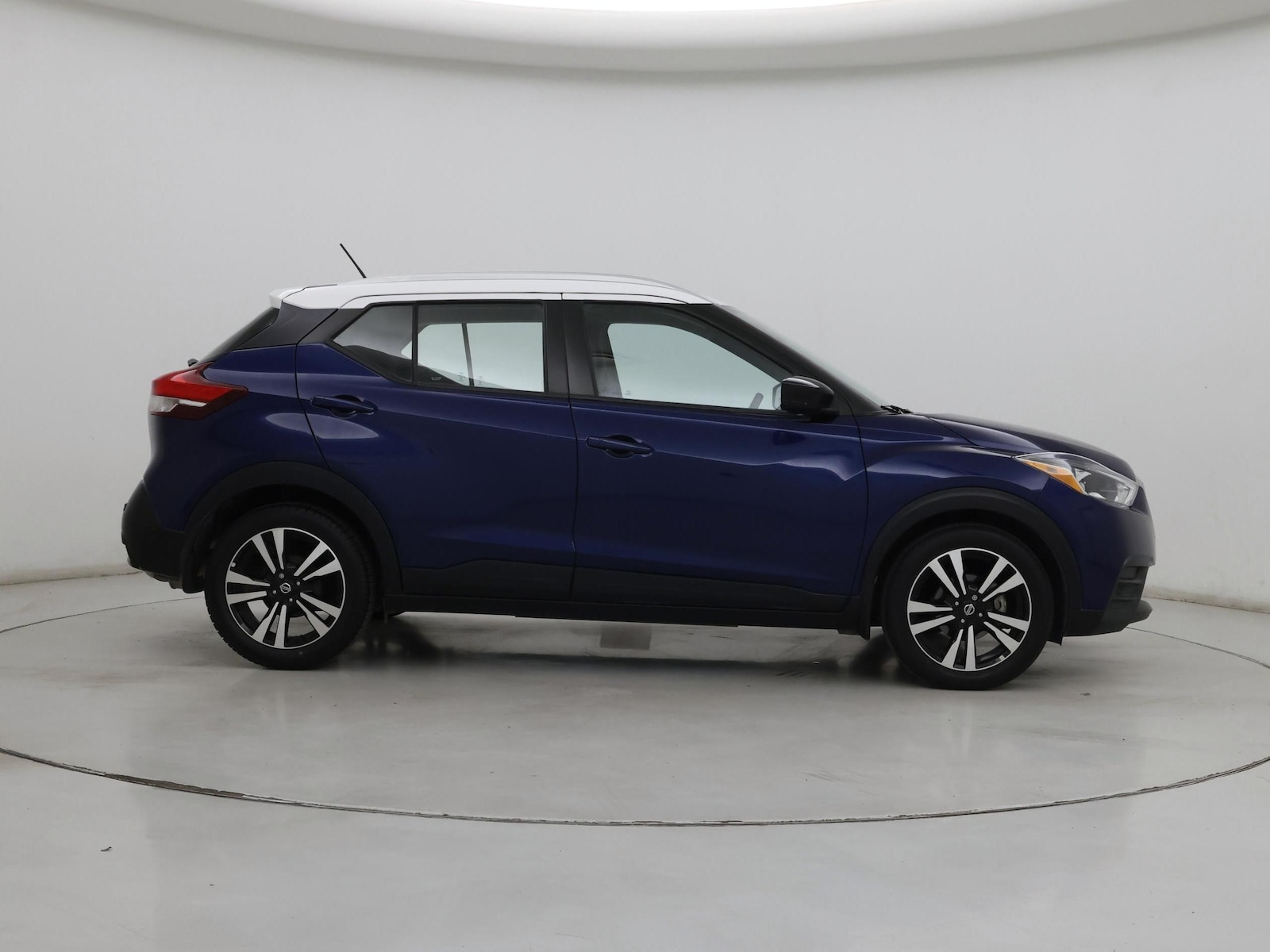 2020 Nissan Kicks SV - Photo 8