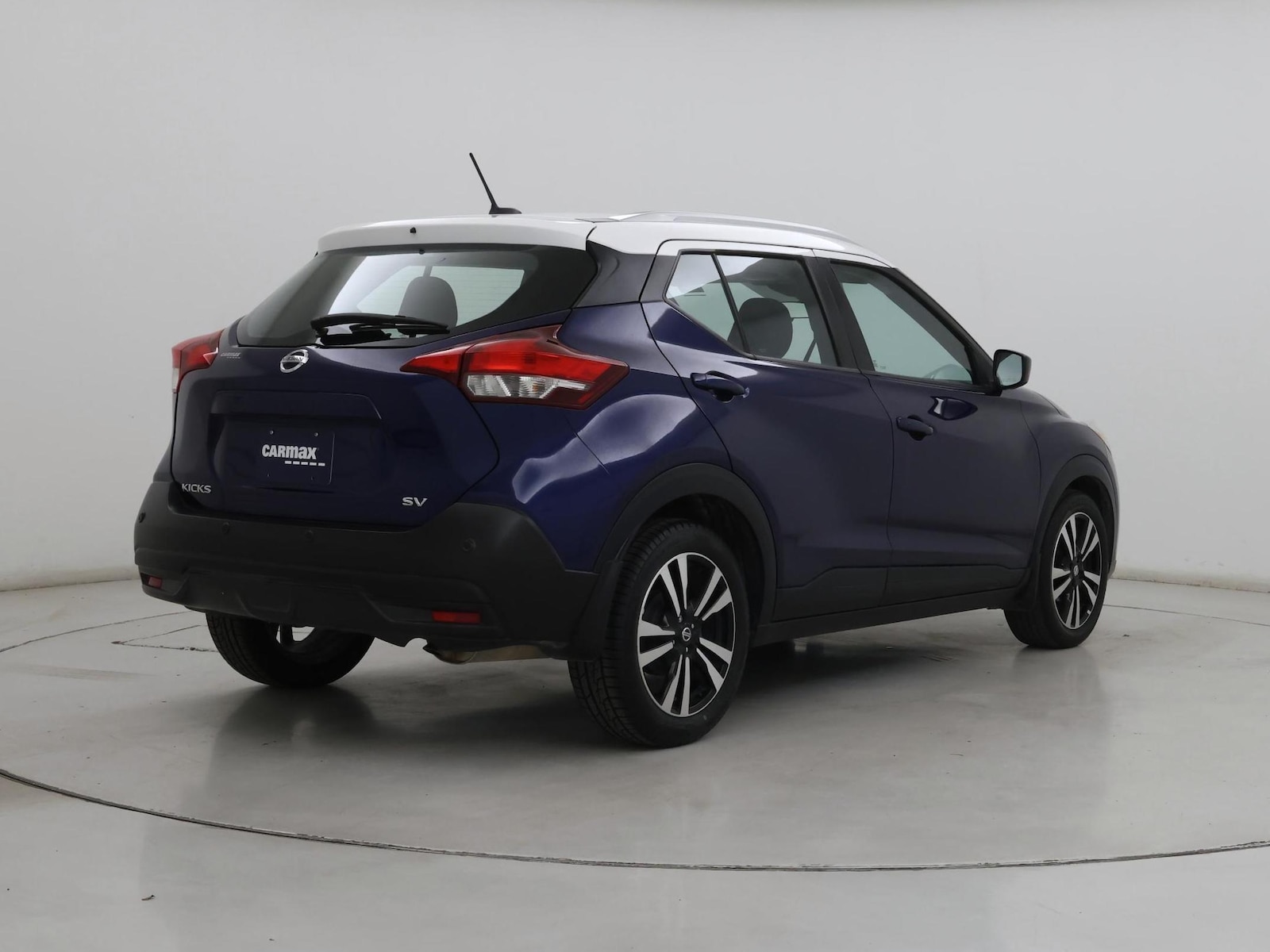 2020 Nissan Kicks SV - Photo 9