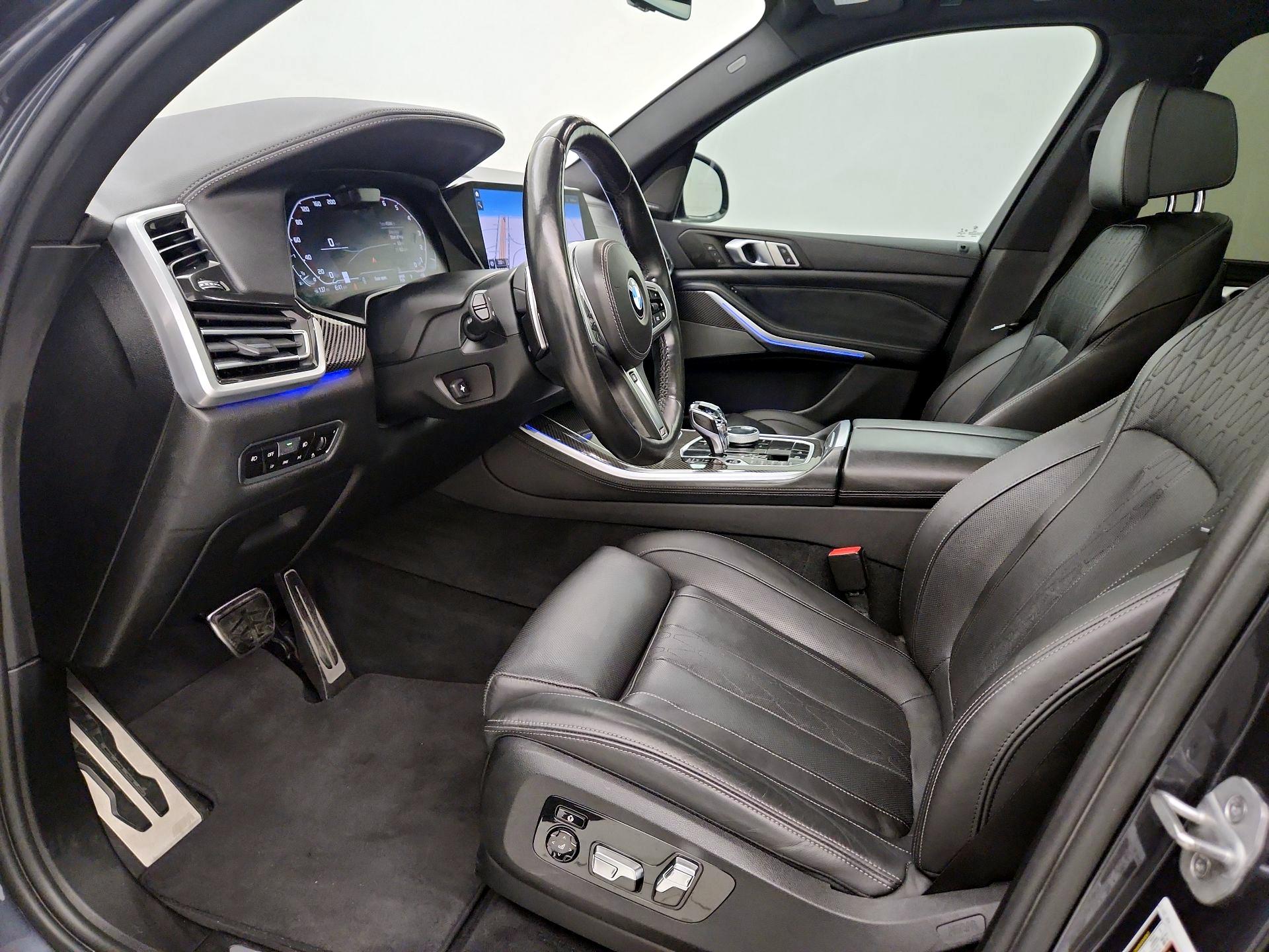 Thumbnail: 2021 BMW X5 - 11