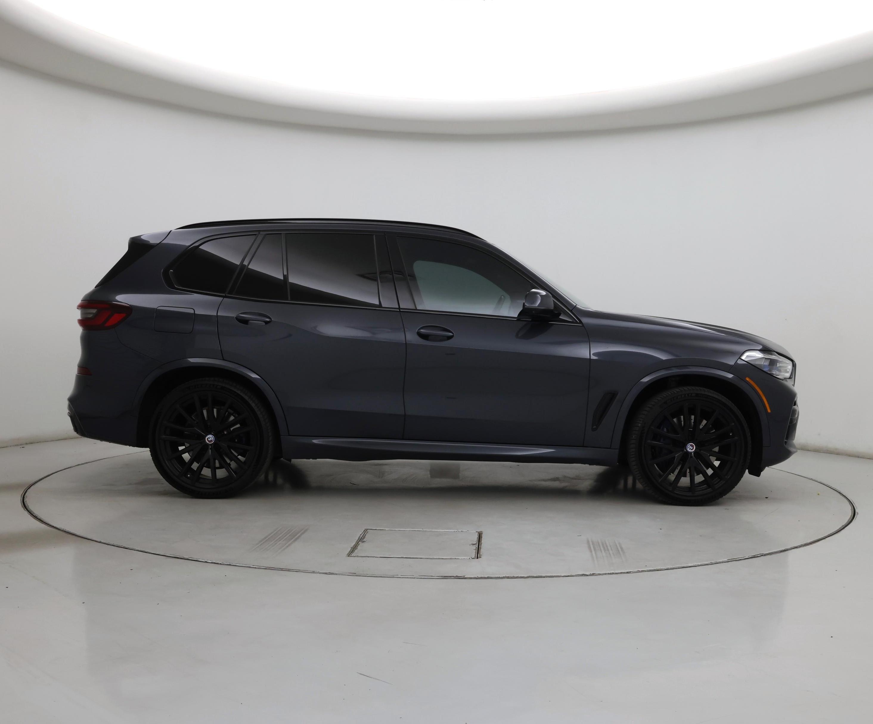 Thumbnail: 2021 BMW X5 - 7