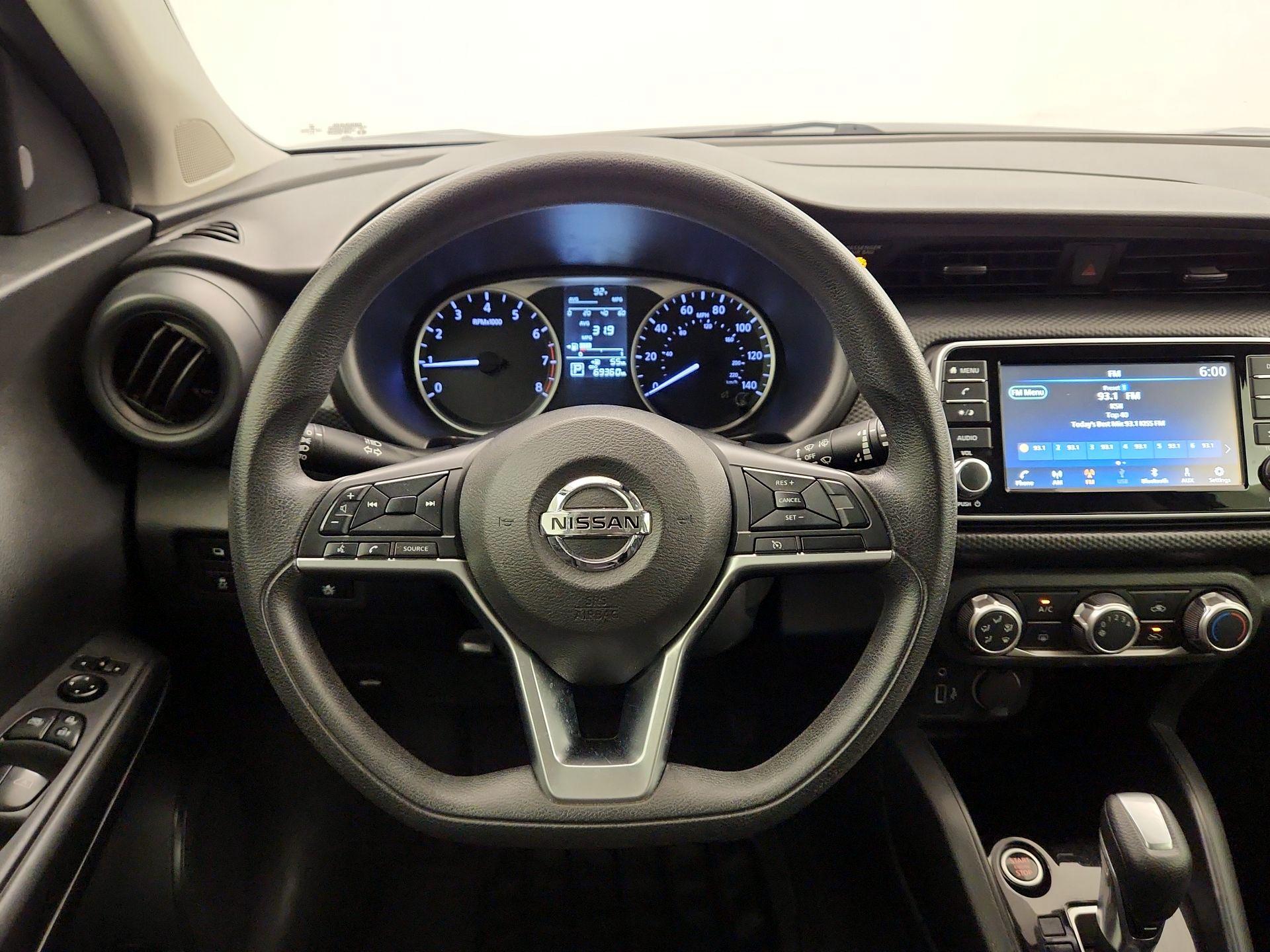 Thumbnail: 2021 Nissan Kicks - 10