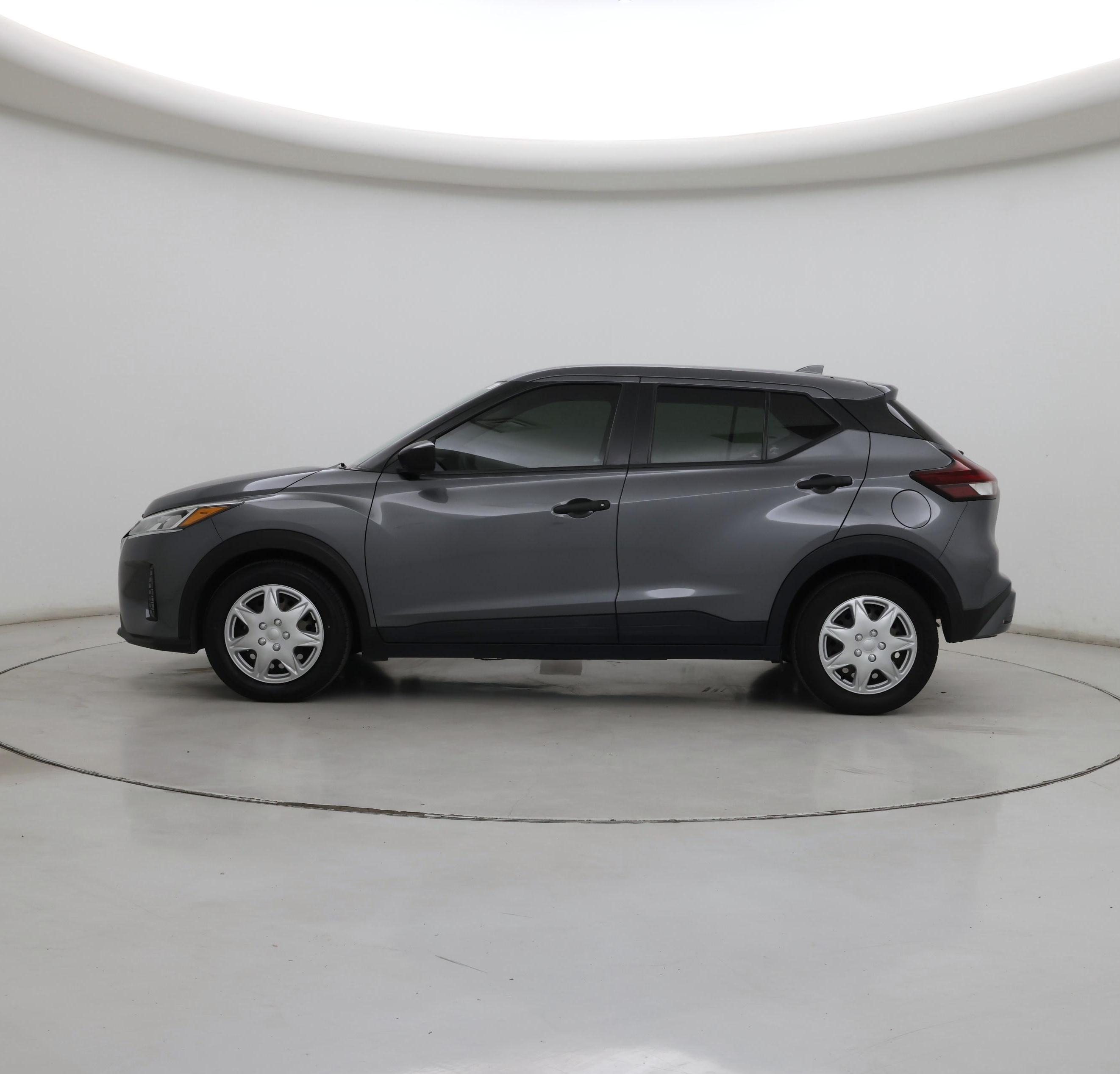 Thumbnail: 2021 Nissan Kicks - 3