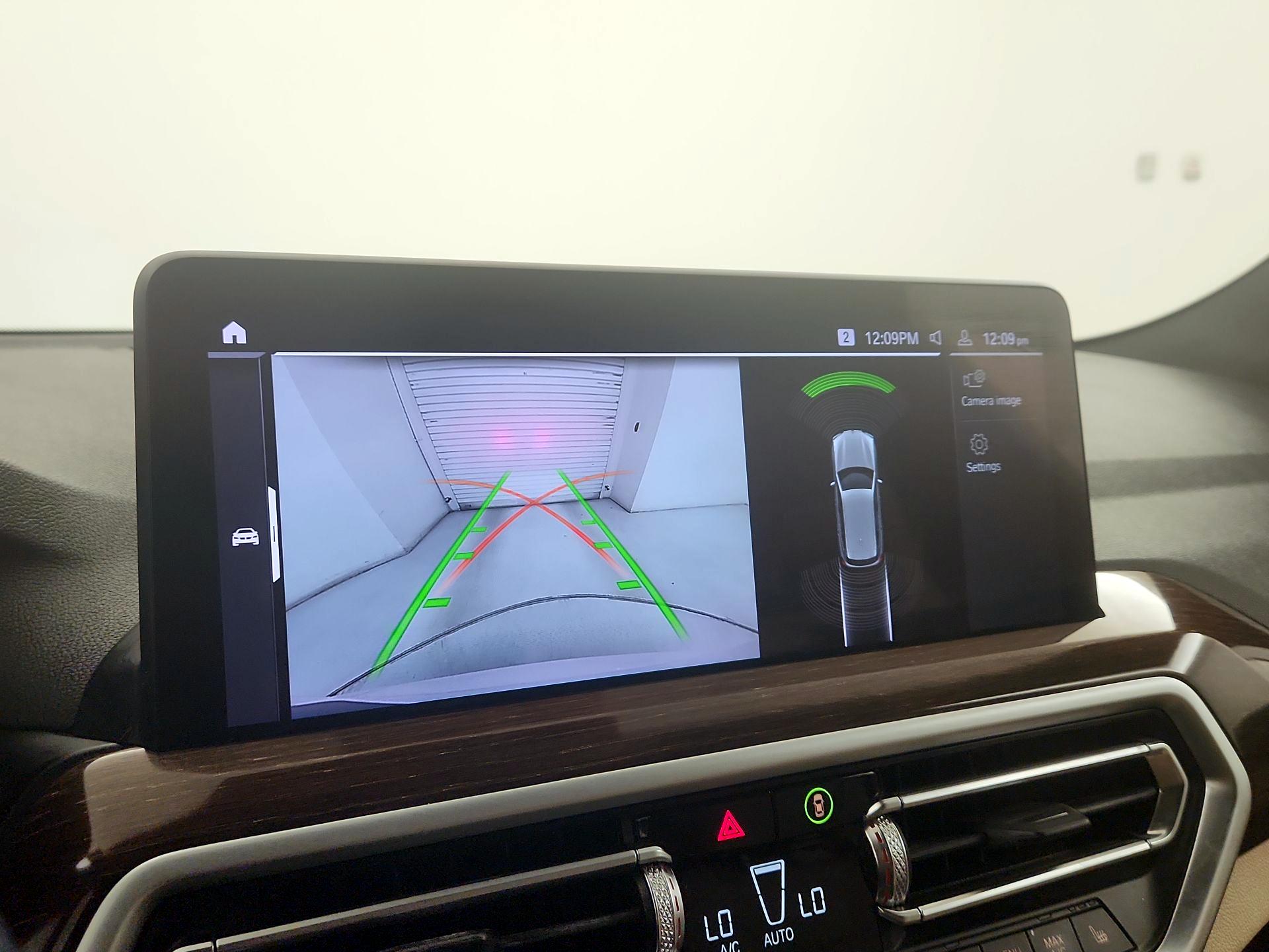 Thumbnail: 2022 BMW X3 - 15