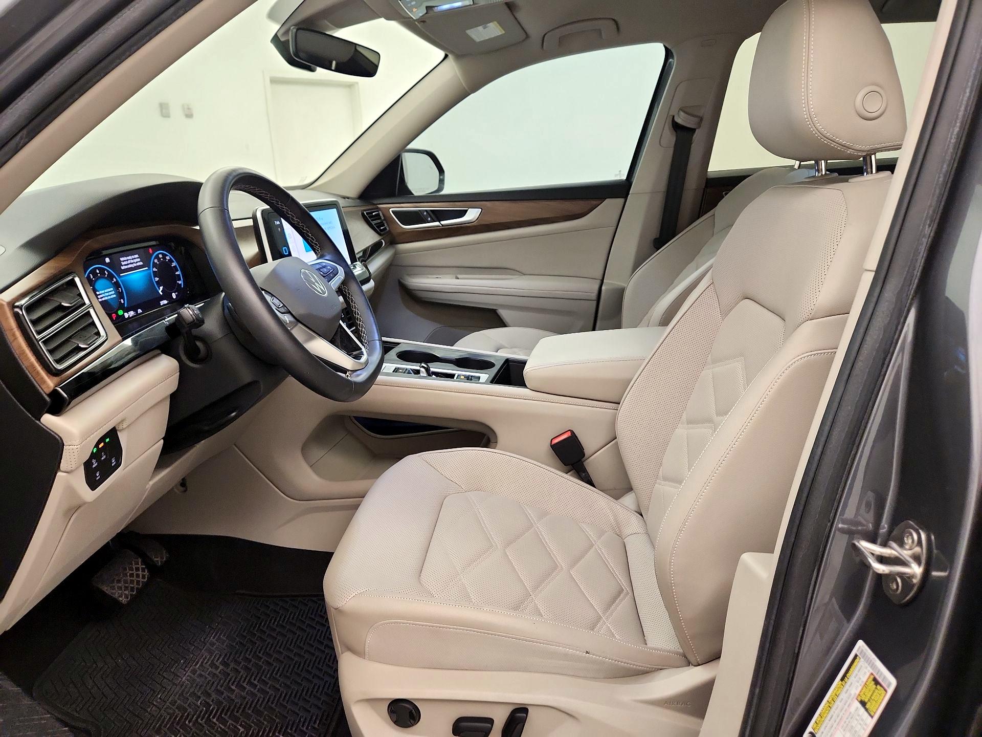 Thumbnail: 2024 Volkswagen Atlas - 11