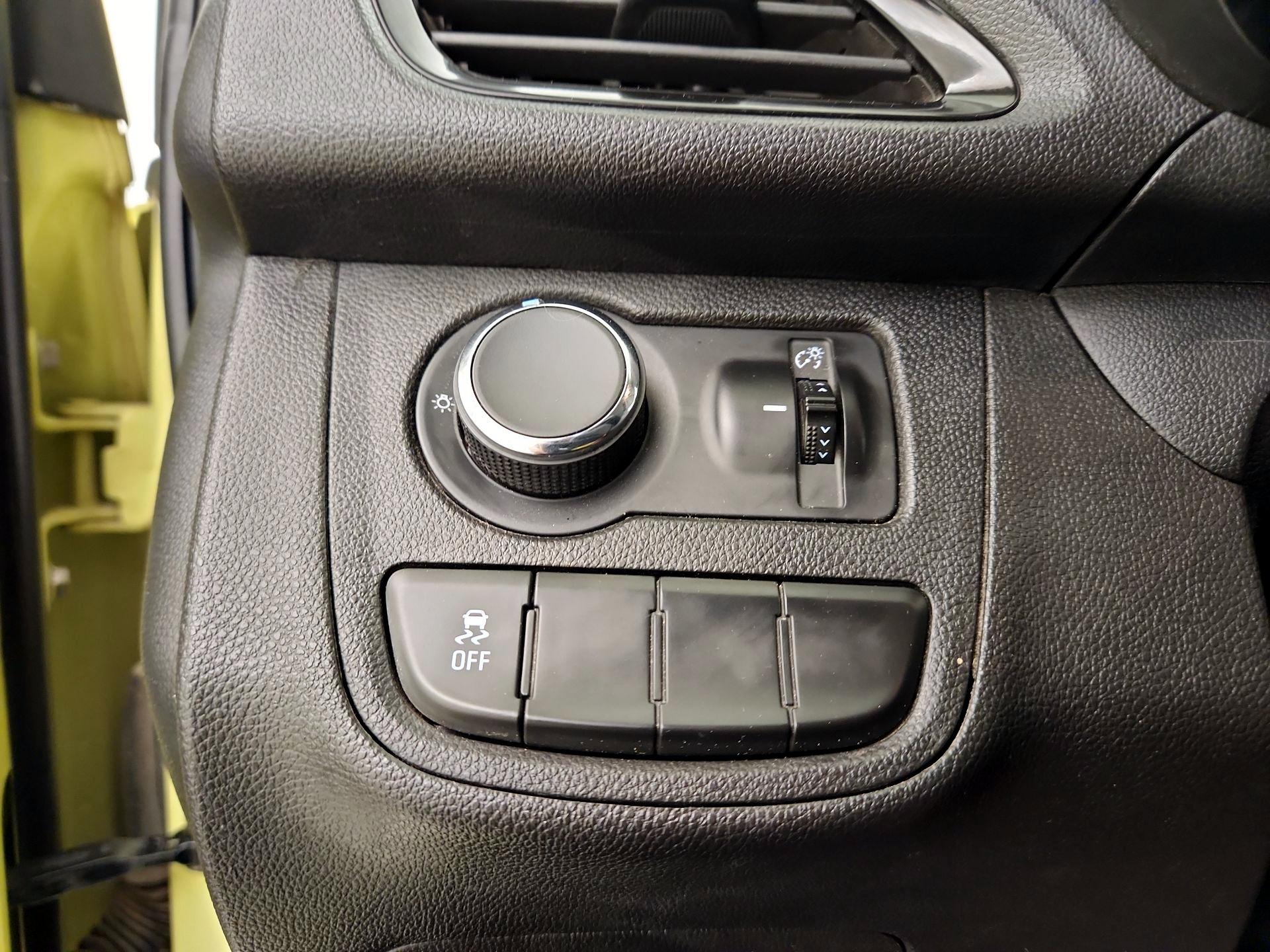 Thumbnail: 2017 Chevrolet Spark - 13