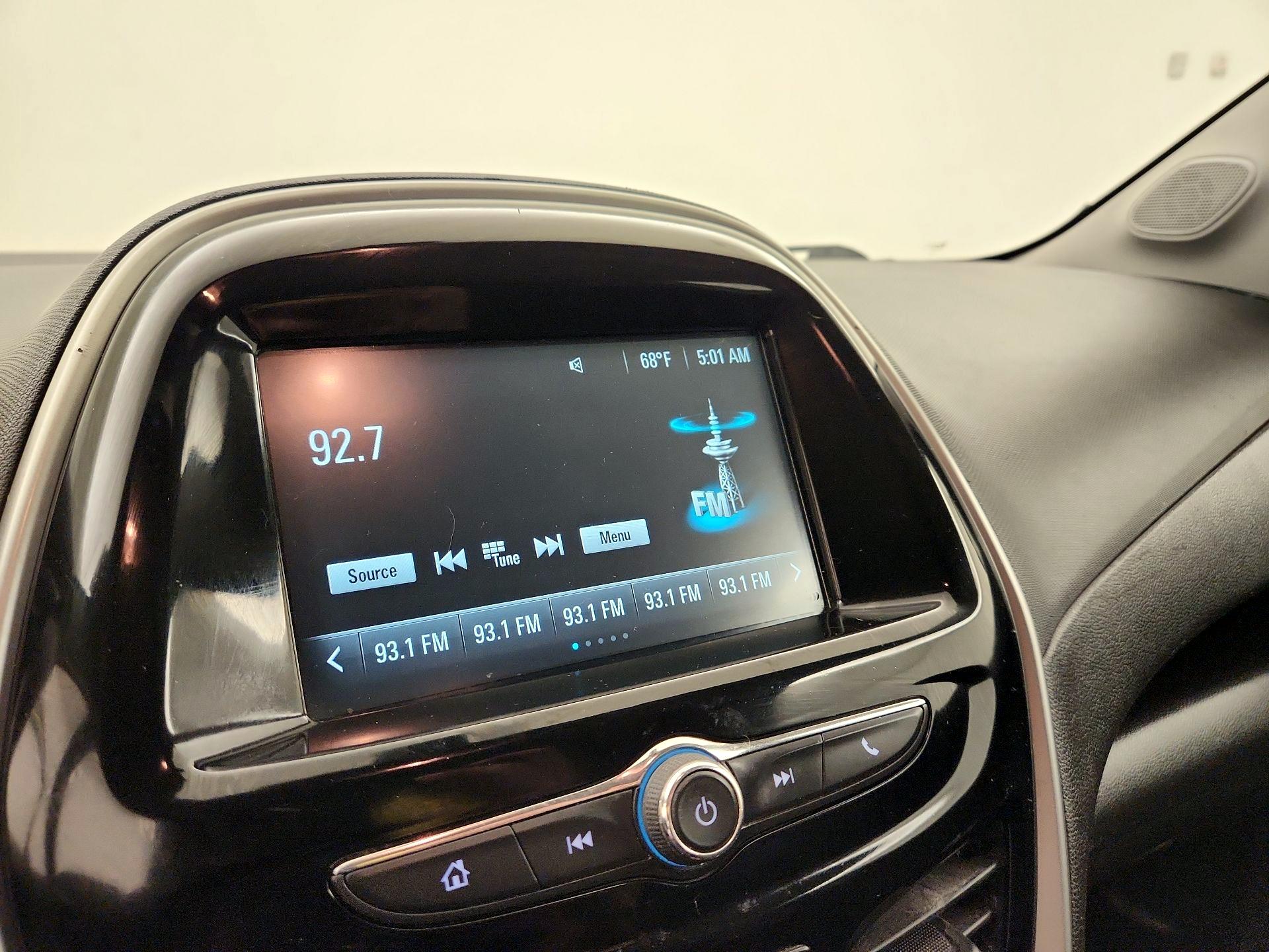 Thumbnail: 2017 Chevrolet Spark - 15
