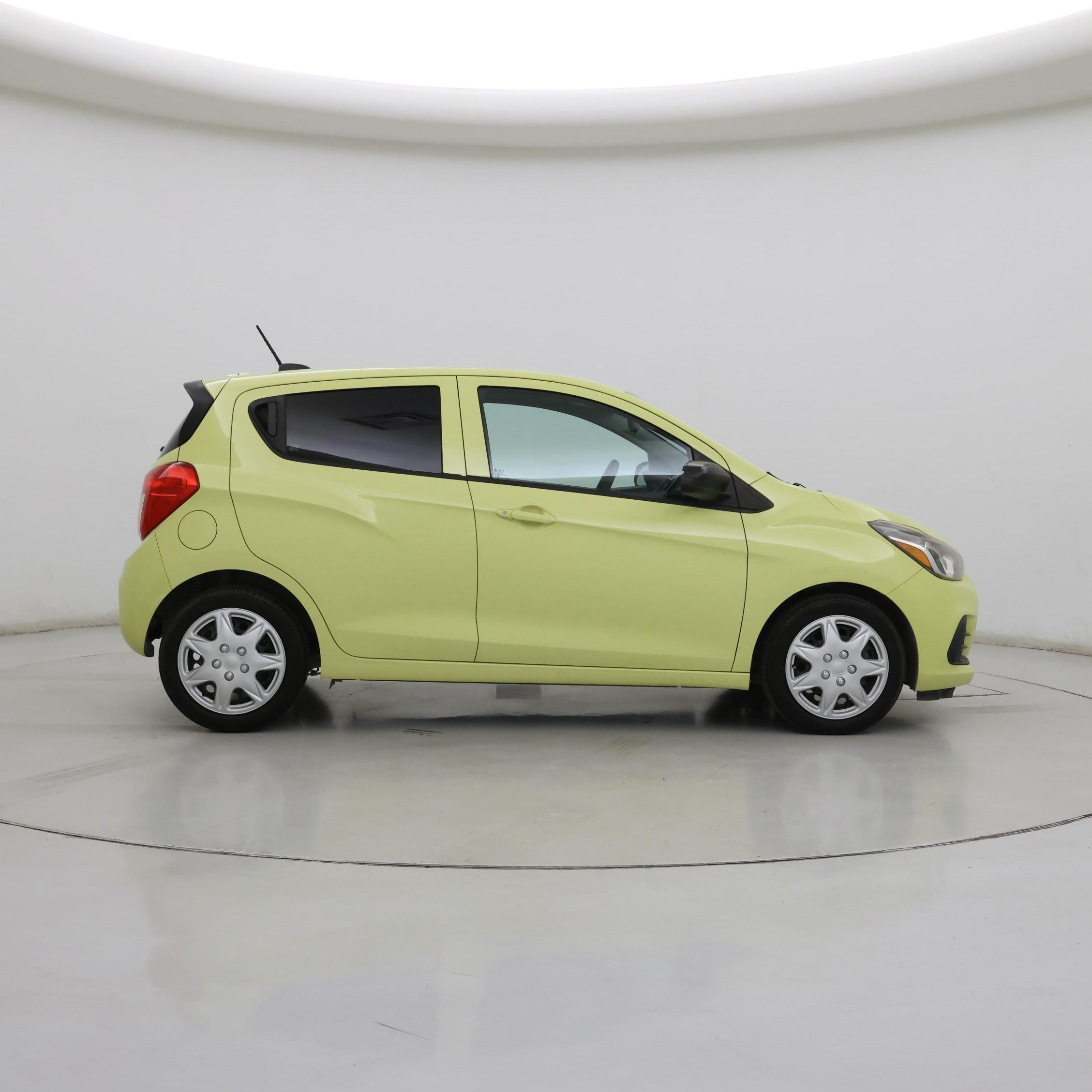 Thumbnail: 2017 Chevrolet Spark - 7