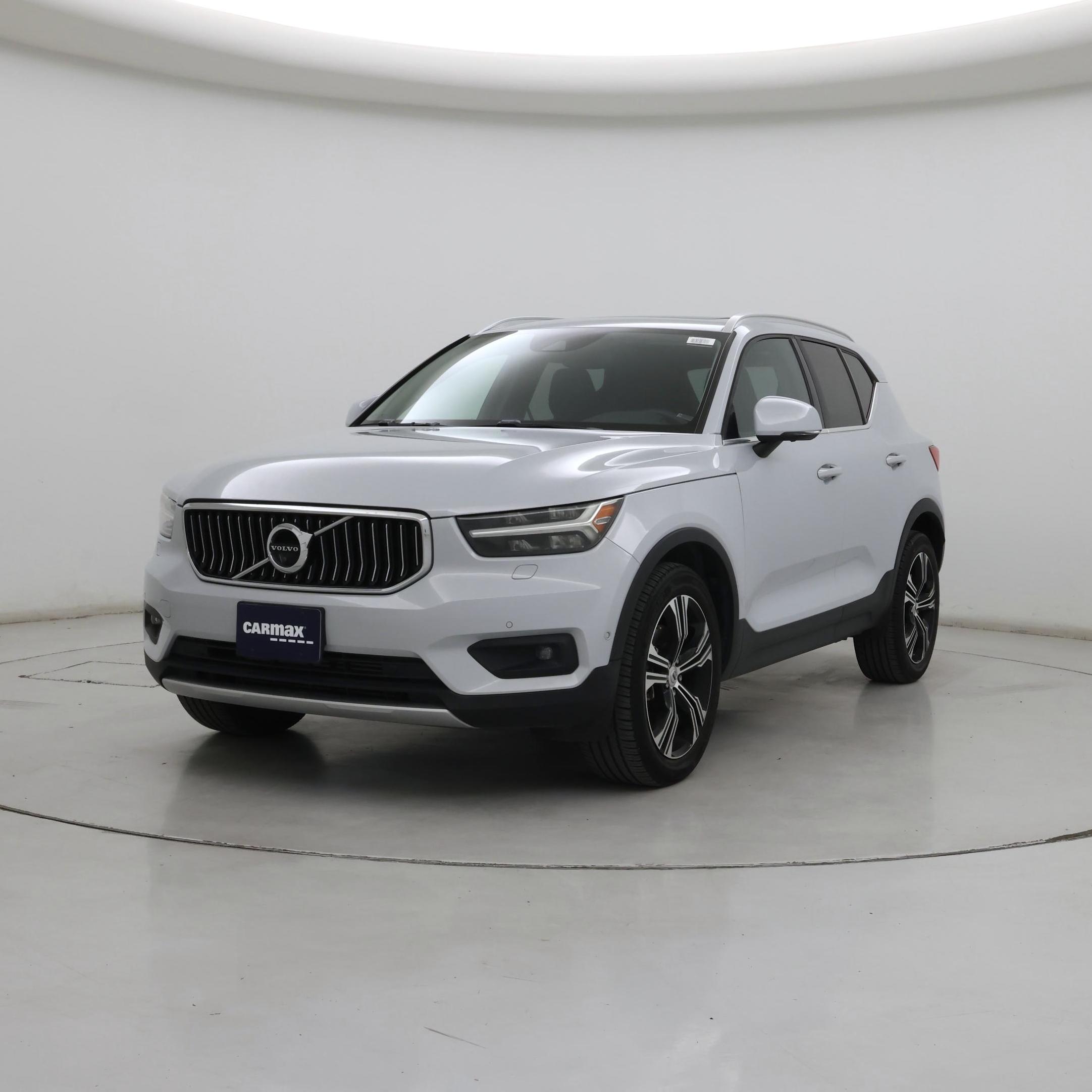 Thumbnail: 2020 Volvo XC40 - 4
