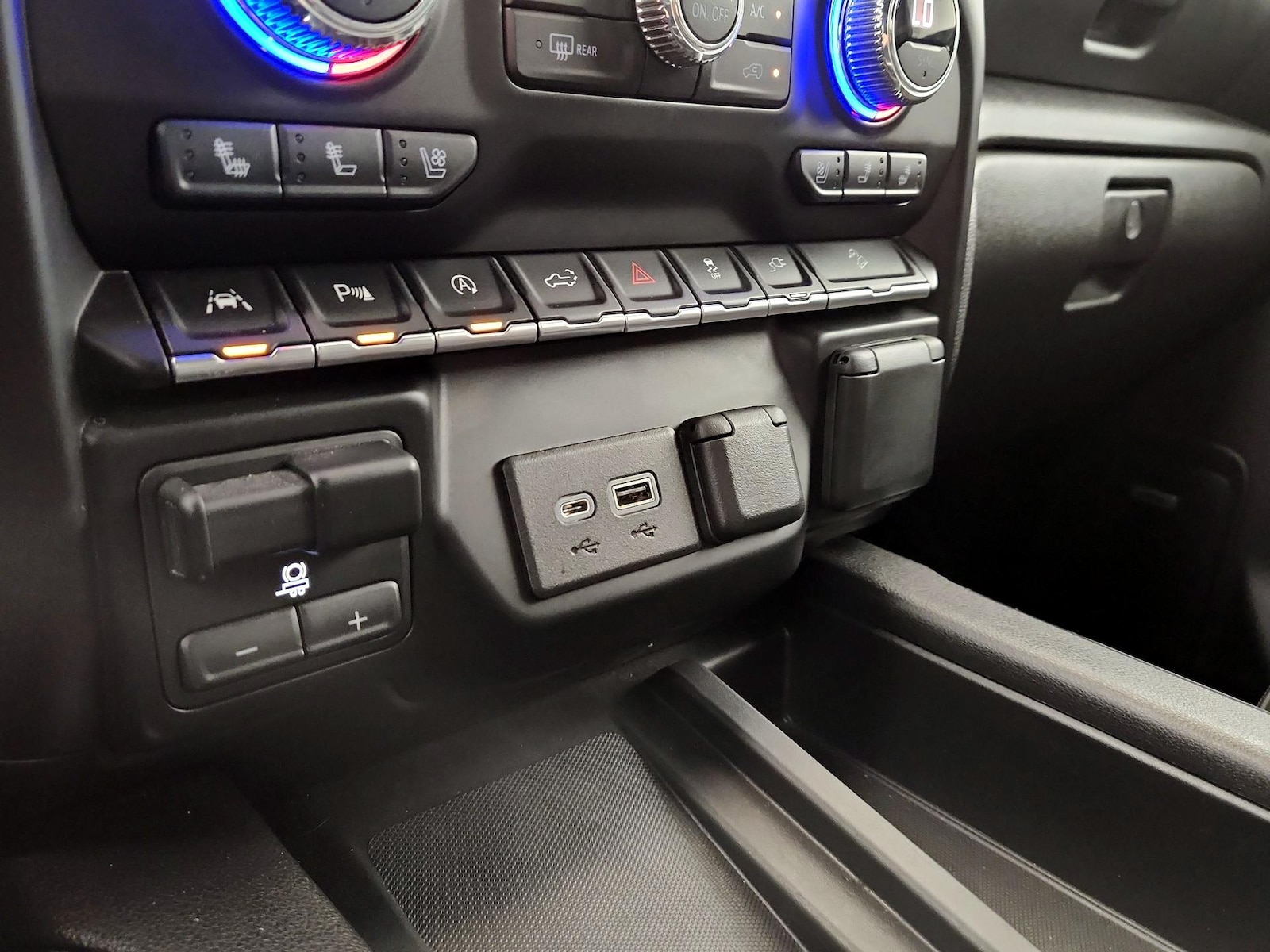 2021 GMC Sierra 1500 AT4 - Photo 19