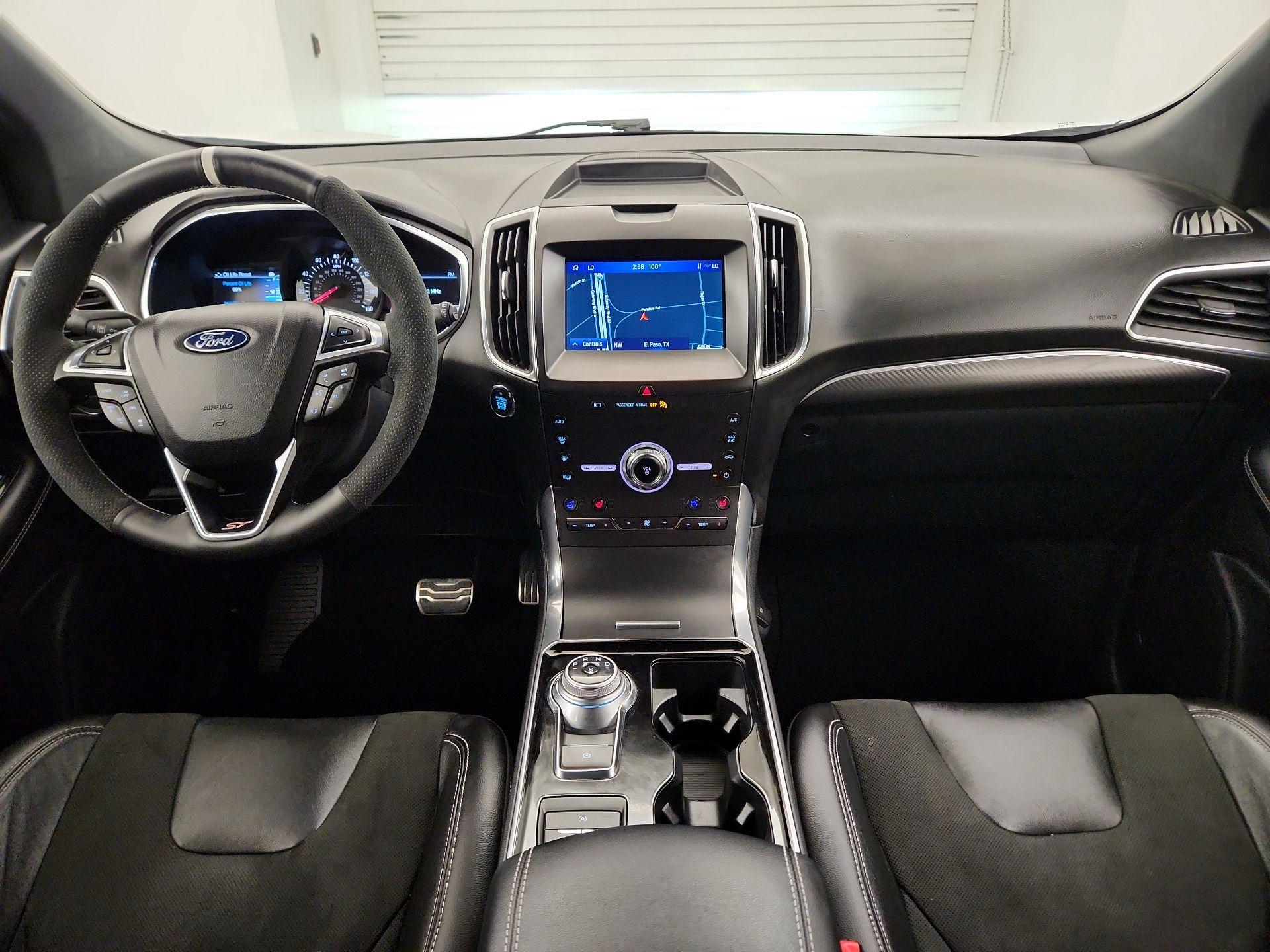 Thumbnail: 2020 Ford Edge - 9