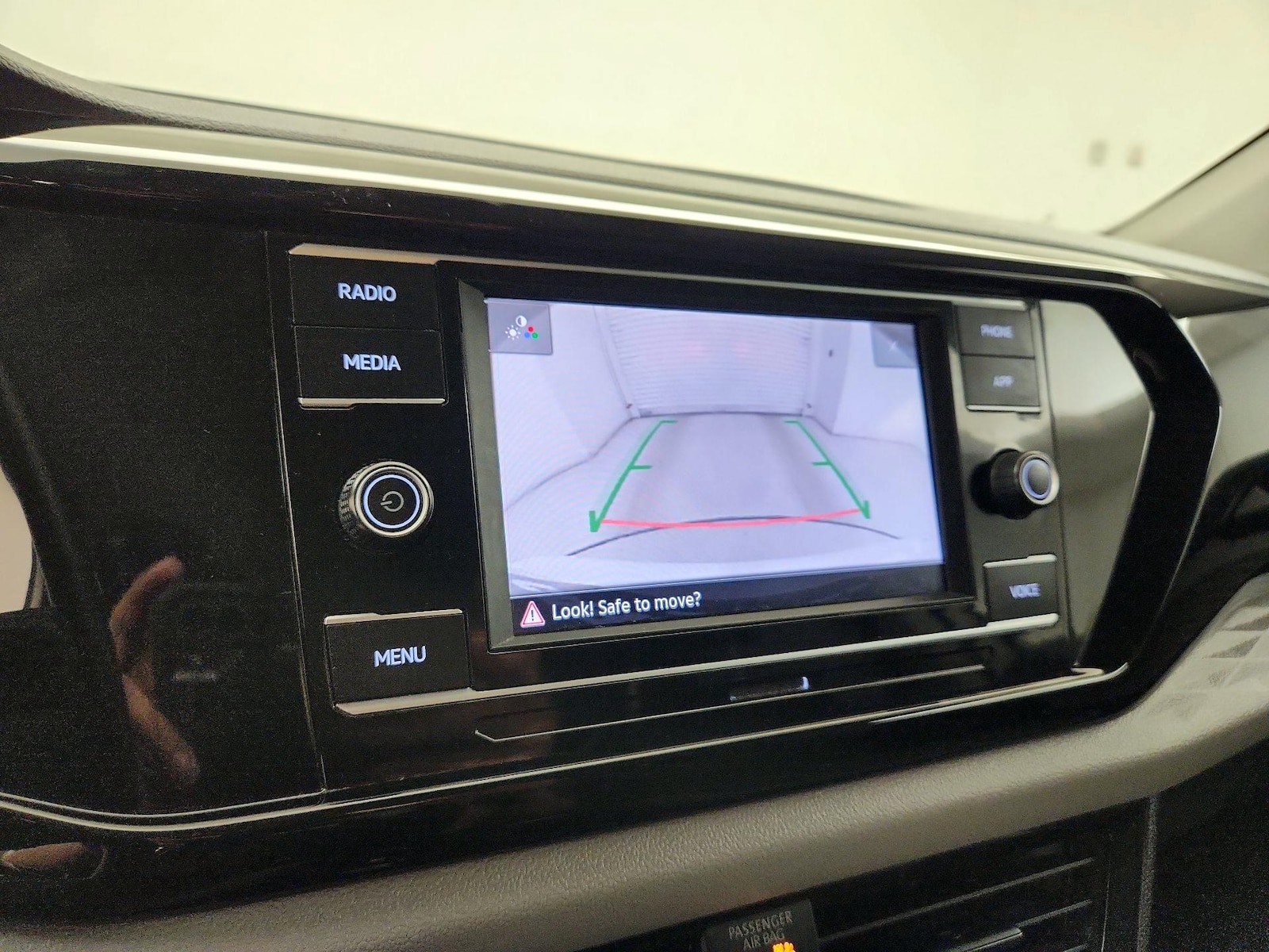 2024 Volkswagen Taos S - Photo 15