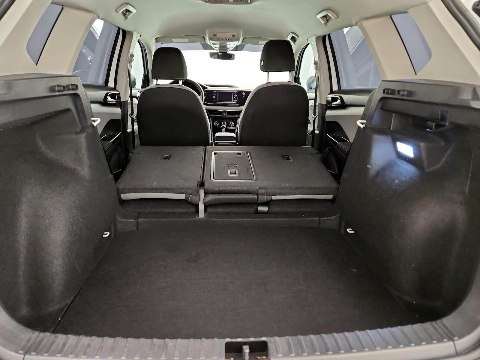 2024 Volkswagen Taos S - Photo 22