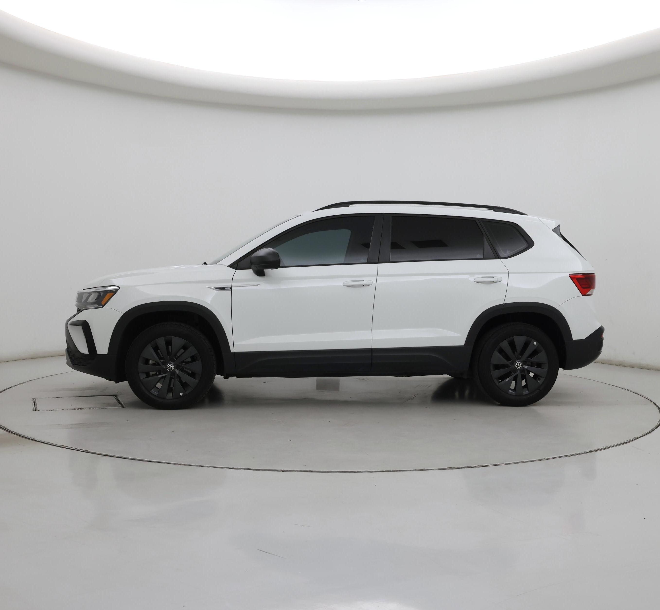 Thumbnail: 2024 Volkswagen Taos - 3