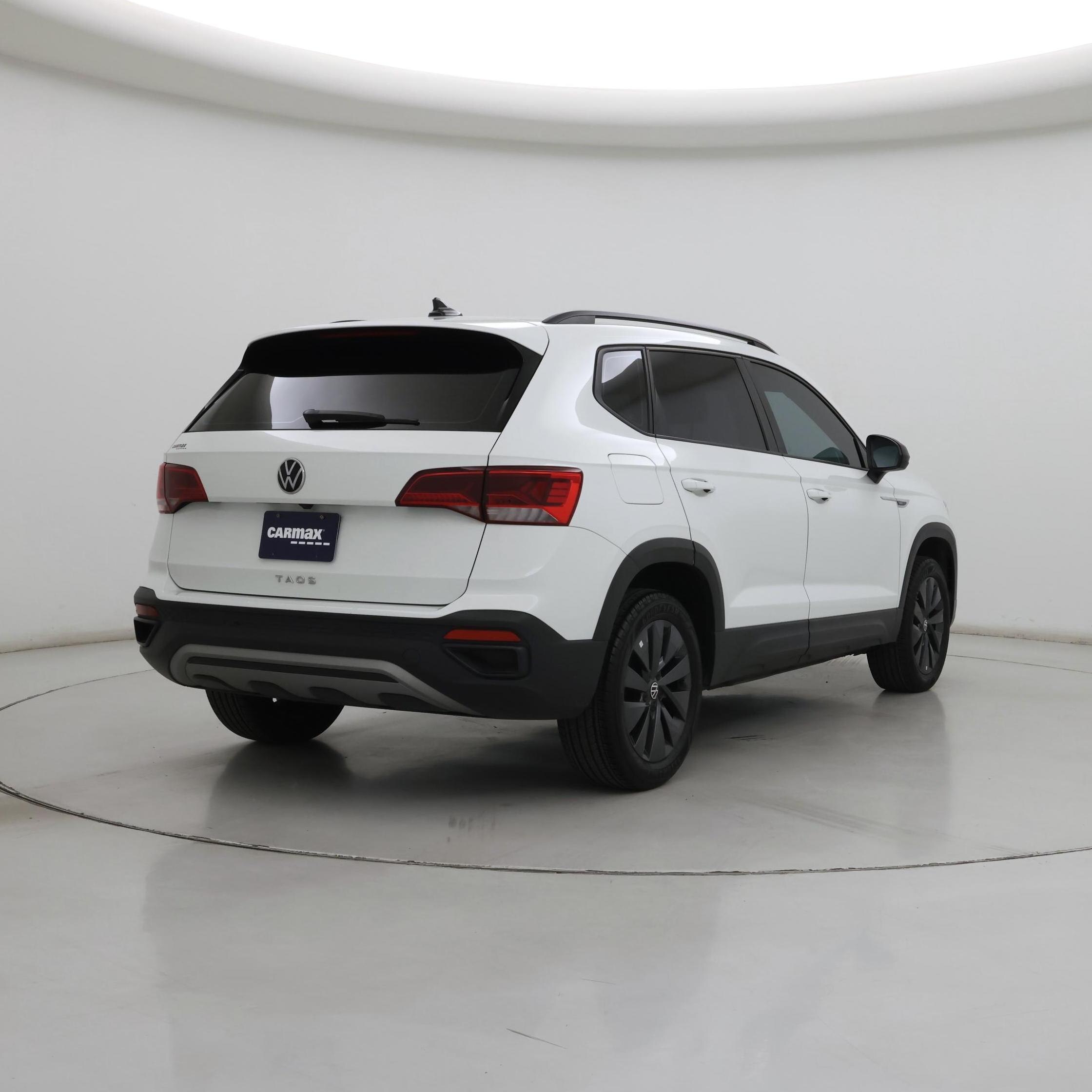 Thumbnail: 2024 Volkswagen Taos - 8