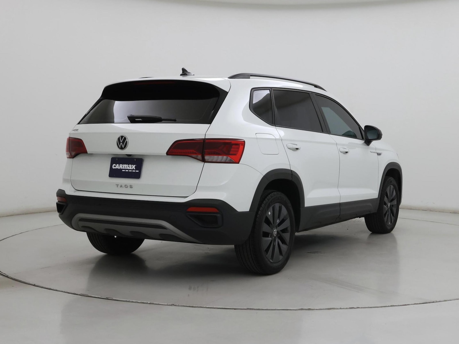 2024 Volkswagen Taos S - Photo 9