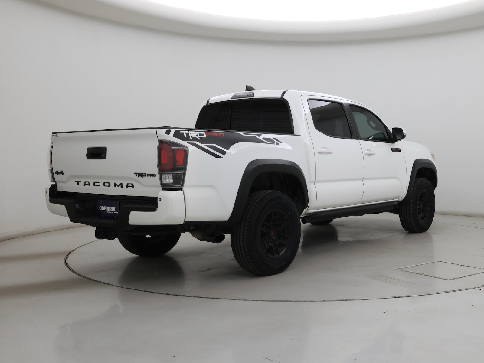 2021 Toyota Tacoma TRD Pro - Photo 9