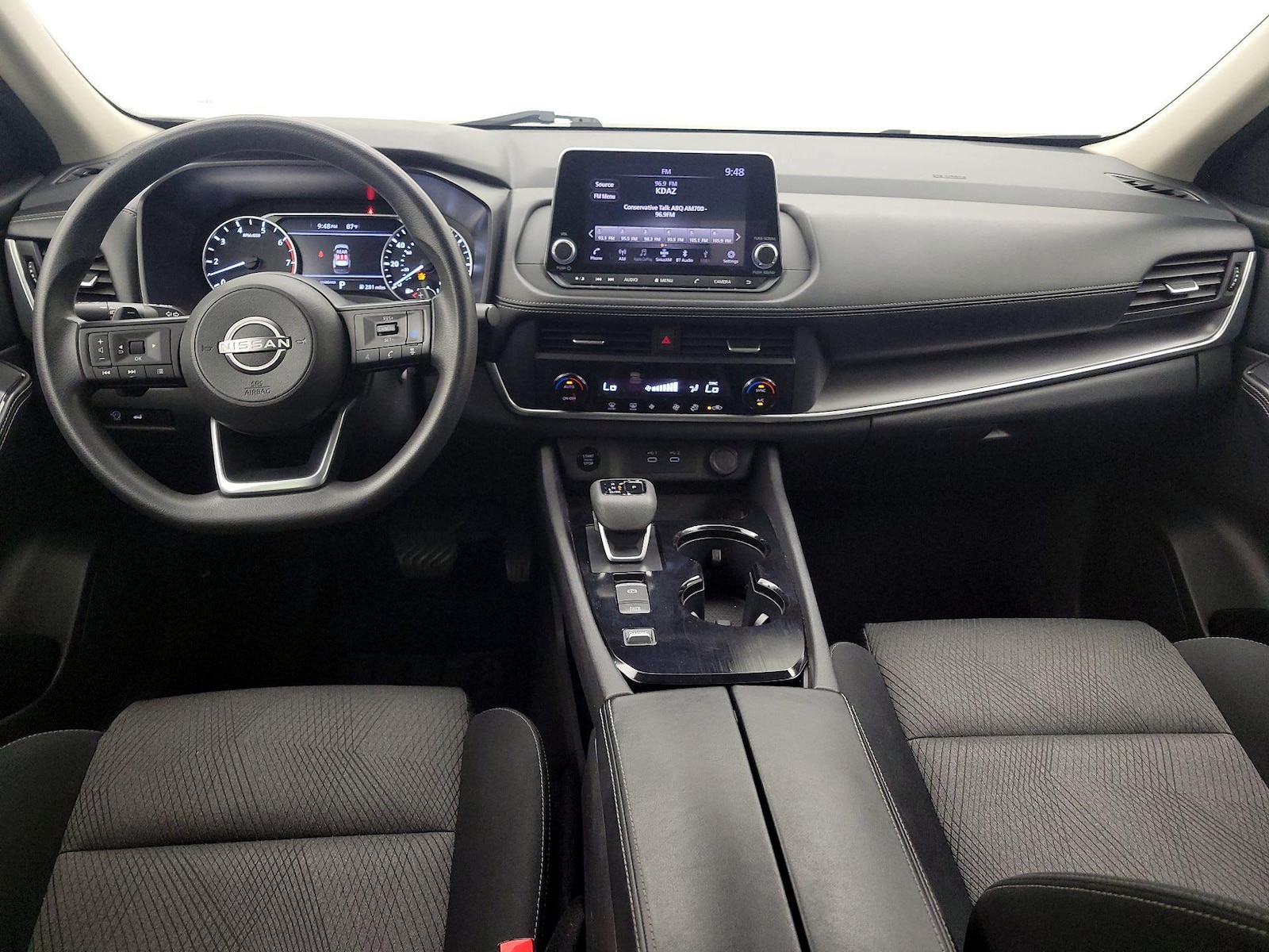 2024 Nissan Rogue SV - Photo 10