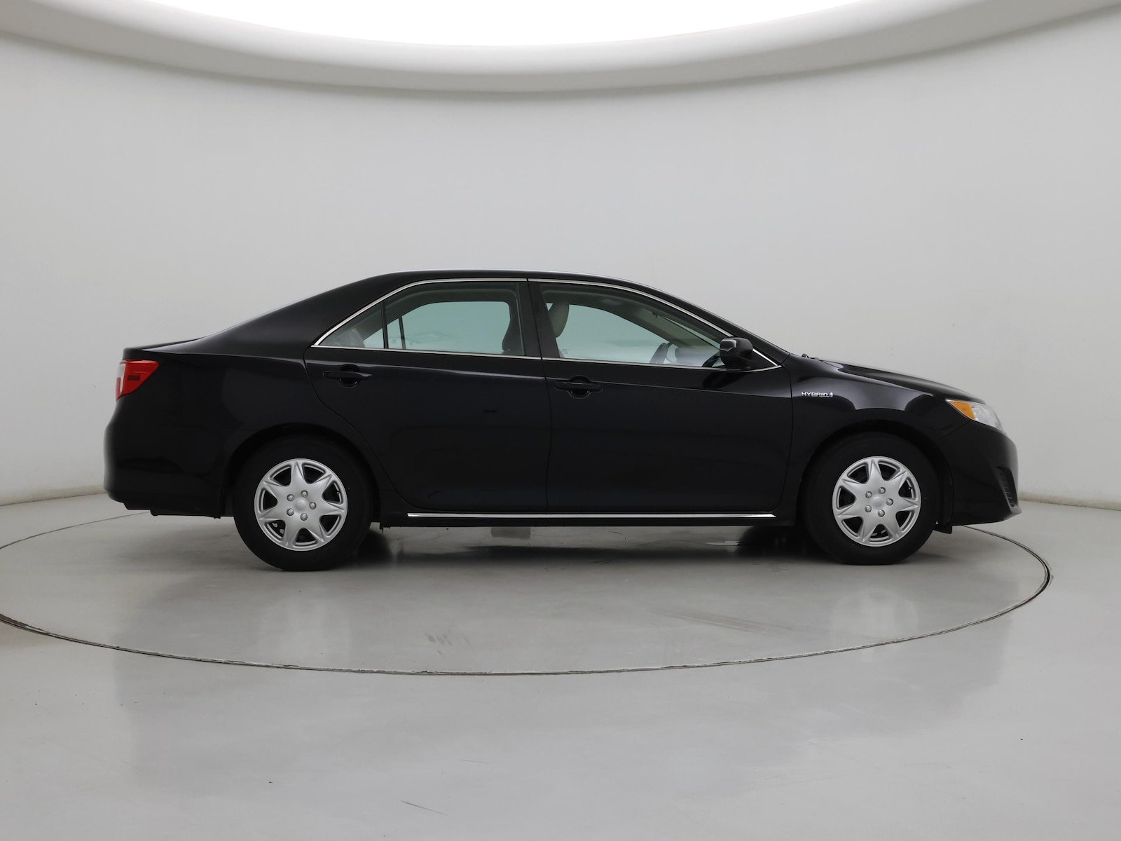2014 Toyota Camry XLE Hybrid - Photo 8