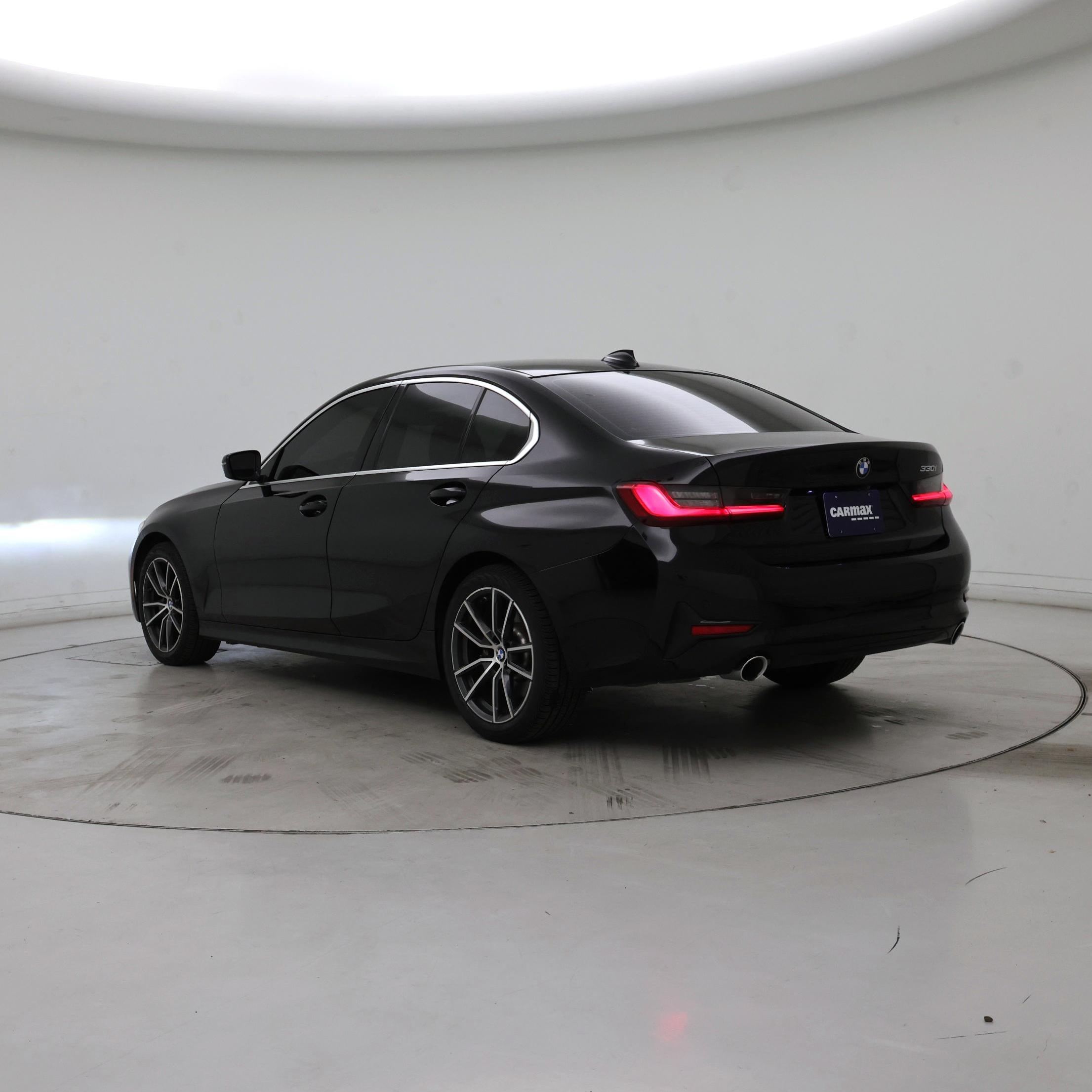 Thumbnail: 2021 BMW 3 Series - 2
