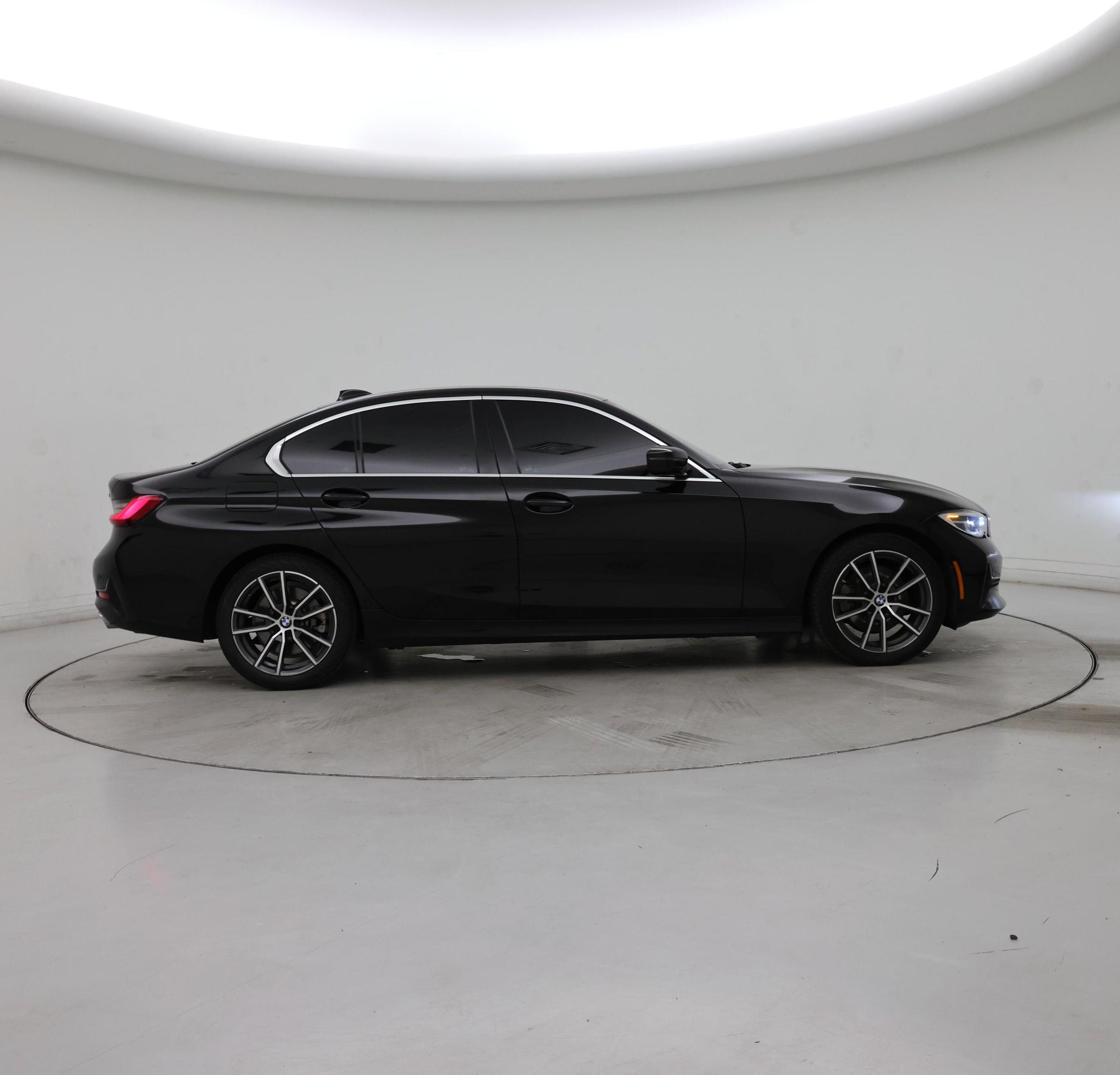 Thumbnail: 2021 BMW 3 Series - 7
