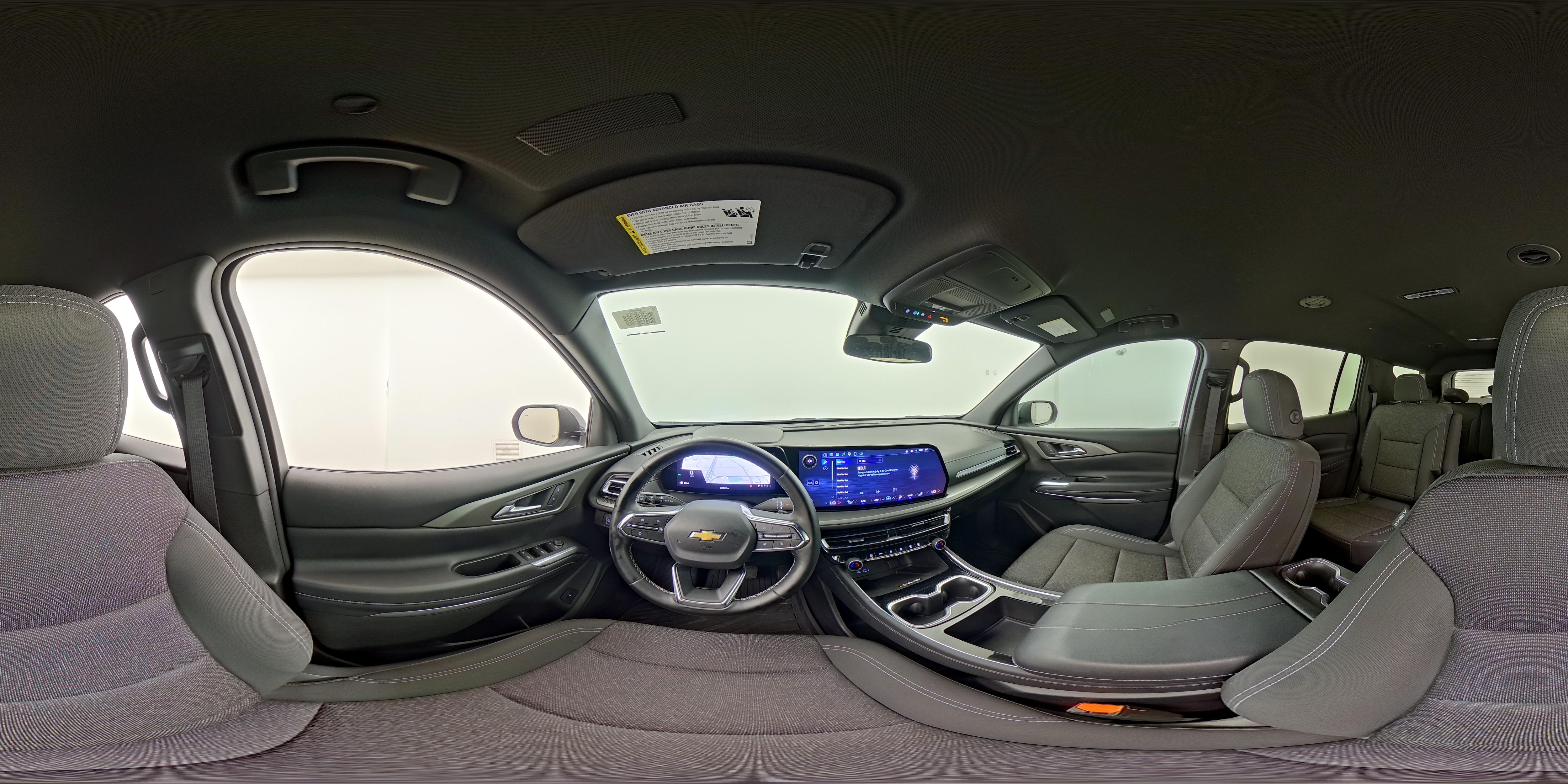 2025 Chevrolet Traverse LT - Photo 28