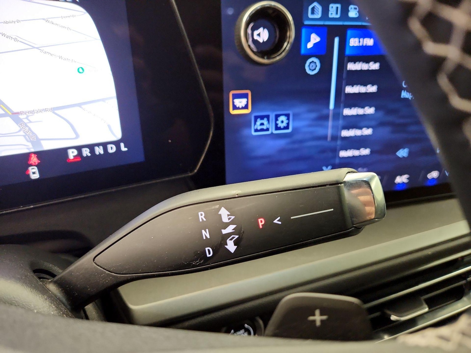 2025 Chevrolet Traverse LT - Photo 18