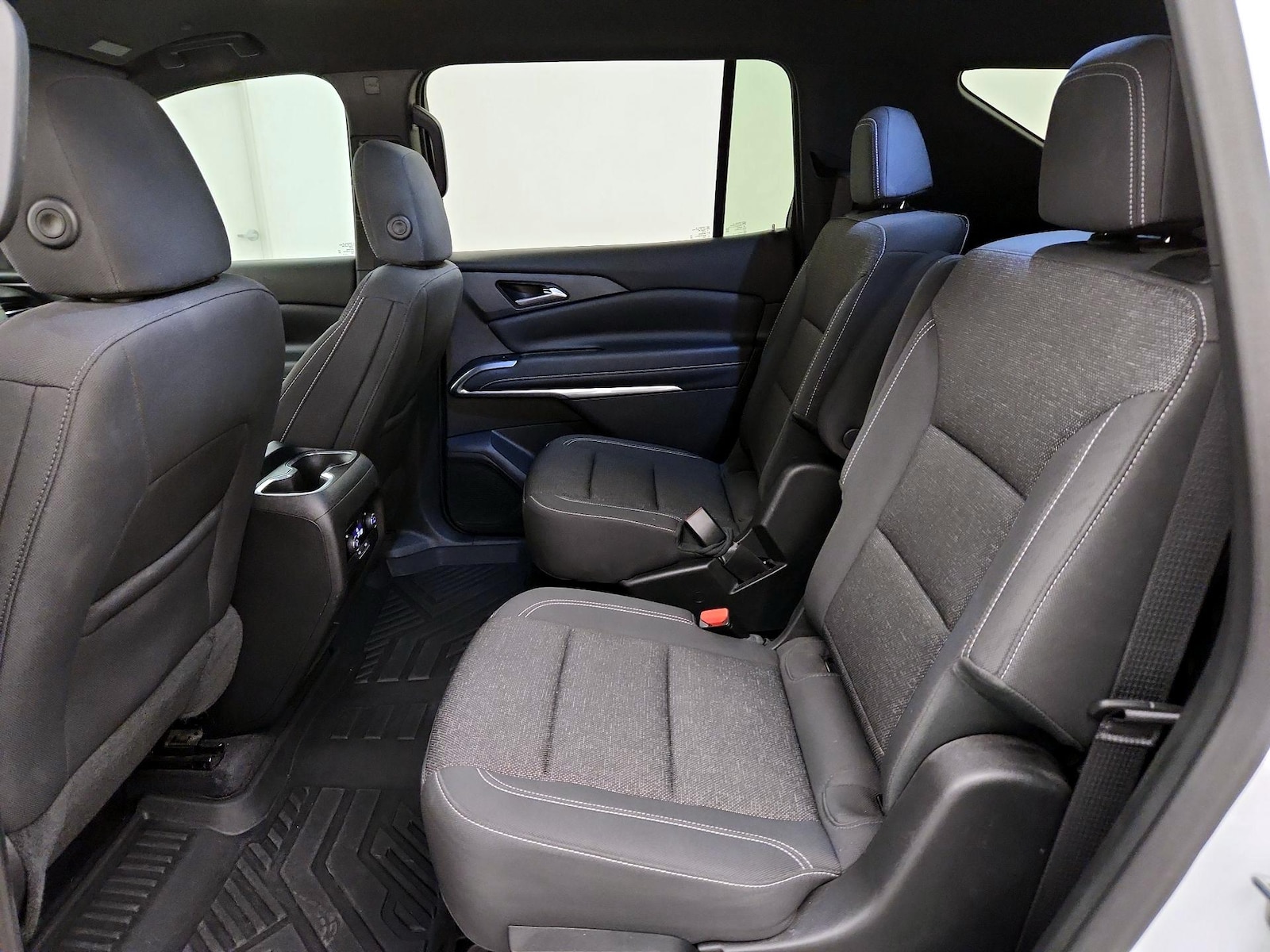 2025 Chevrolet Traverse LT - Photo 20