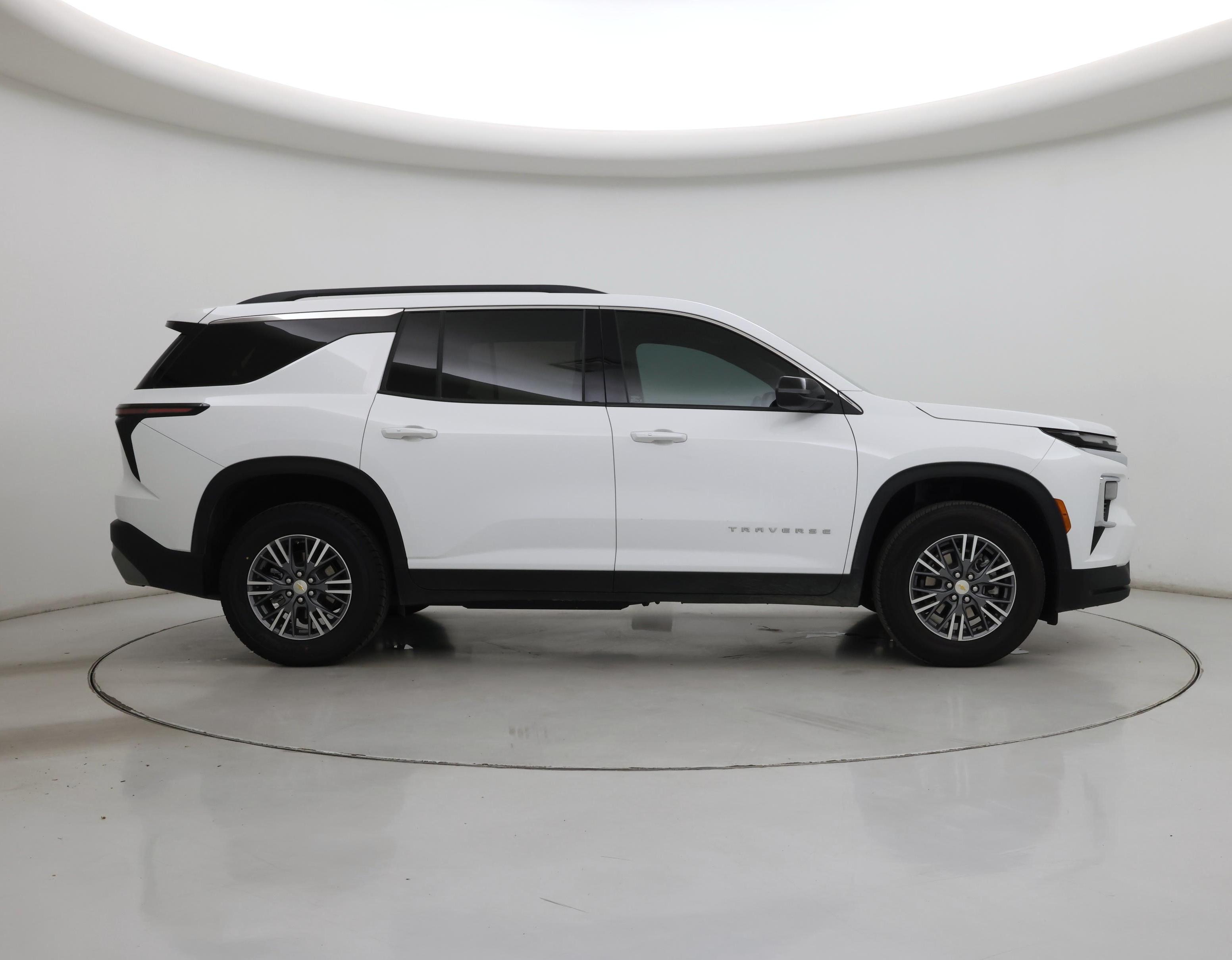 Thumbnail: 2025 Chevrolet Traverse - 7