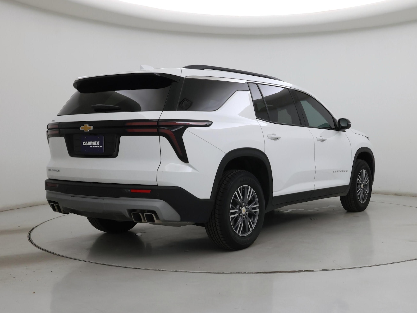 2025 Chevrolet Traverse LT - Photo 9