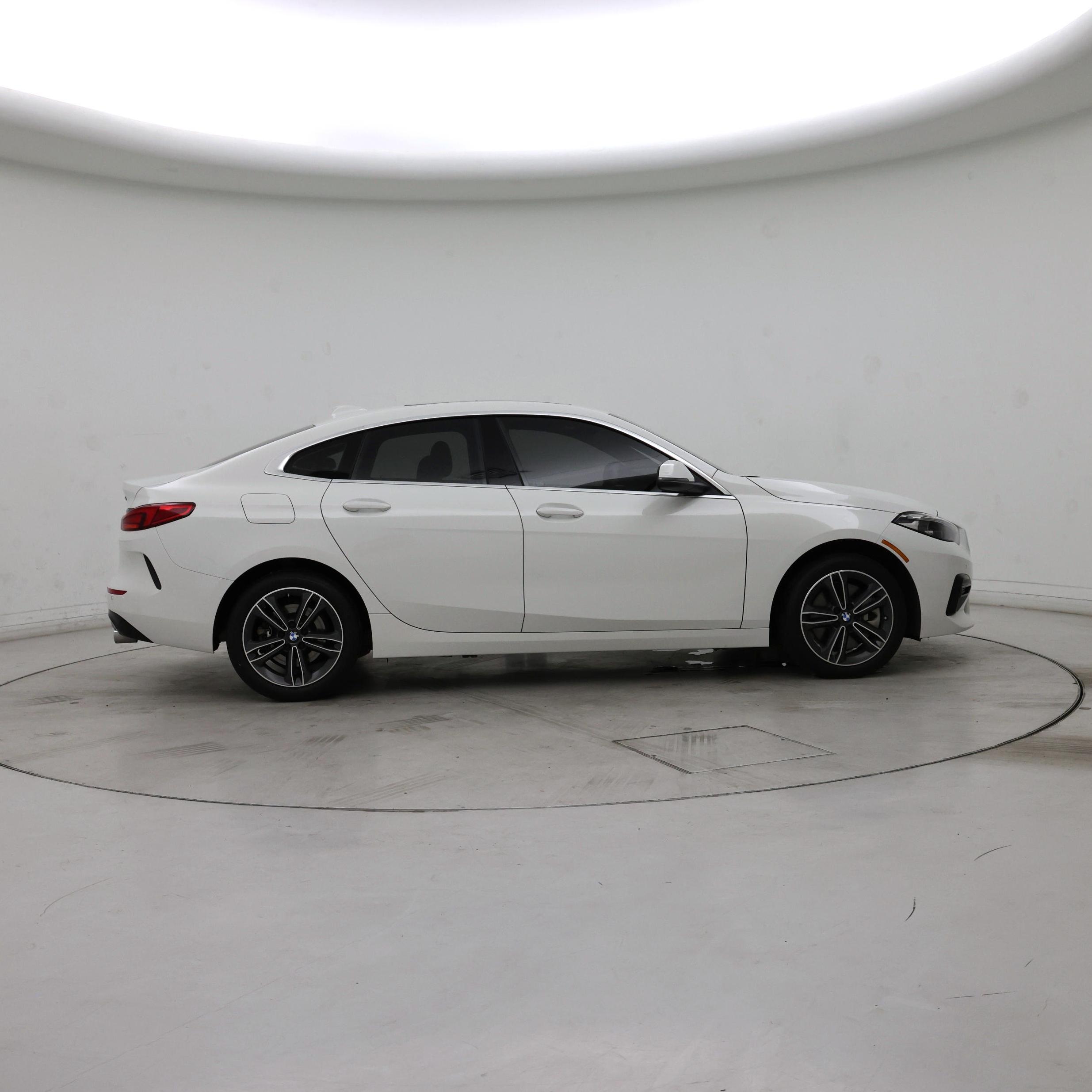 Thumbnail: 2023 BMW 2 Series - 7