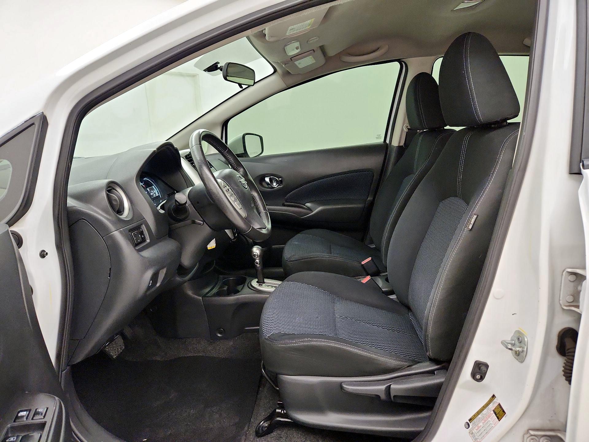 Thumbnail: 2016 Nissan Versa Note - 11