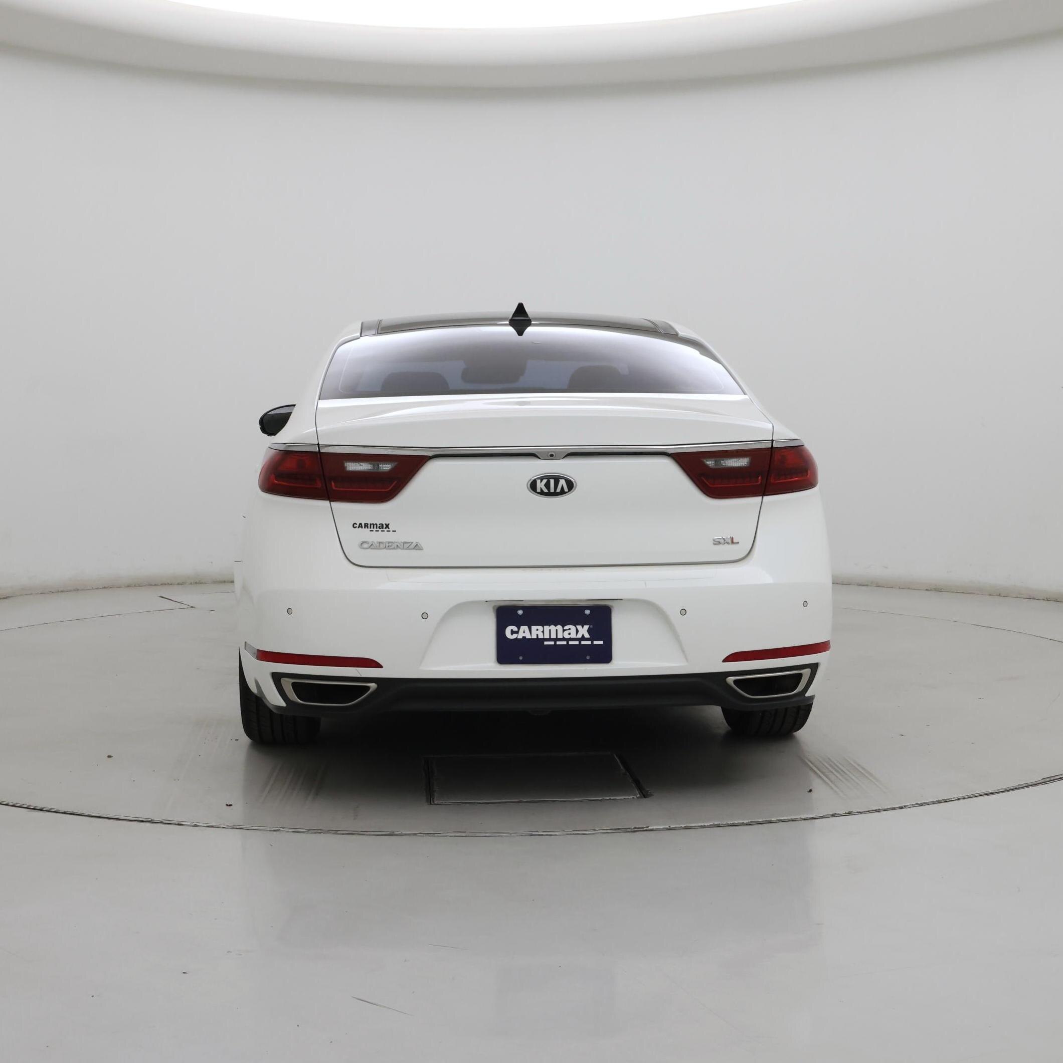 Thumbnail: 2017 Kia Cadenza - 6