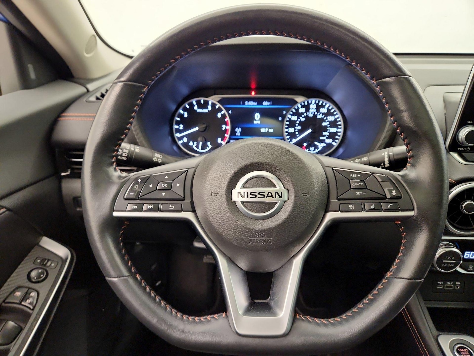 2022 Nissan Sentra SR - Photo 11