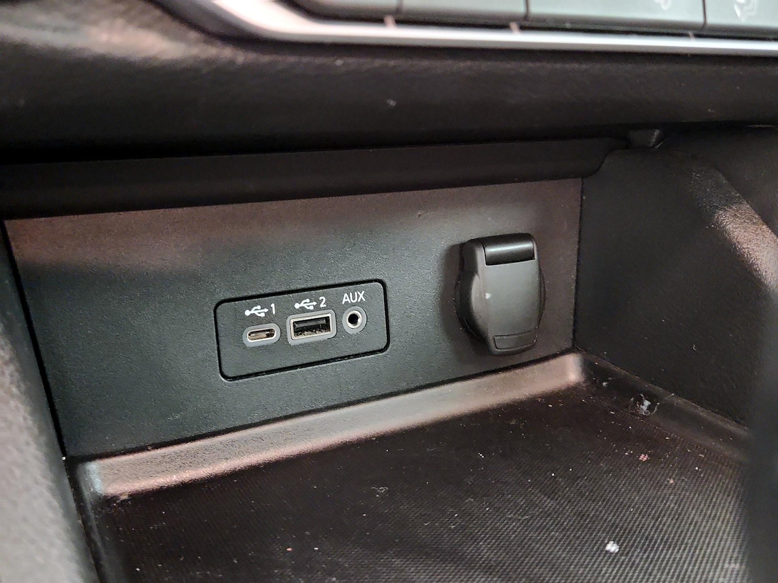 2022 Nissan Sentra SR - Photo 19