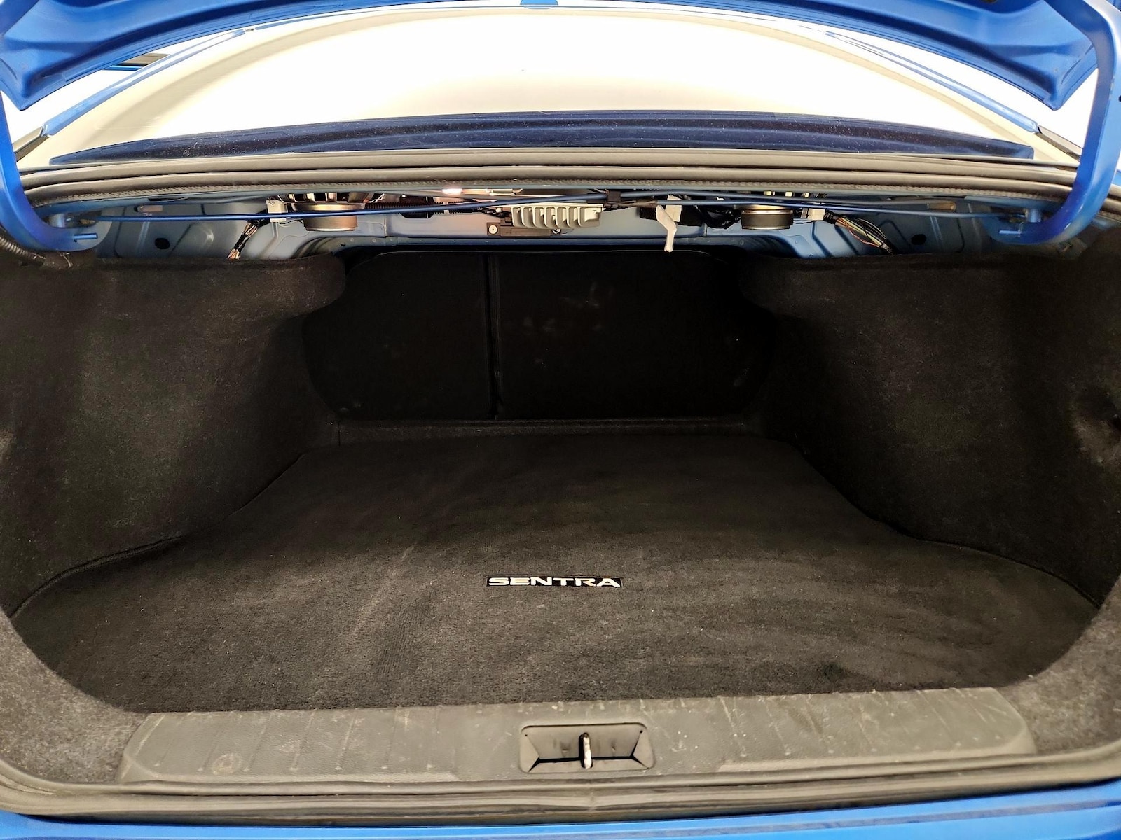 2022 Nissan Sentra SR - Photo 22