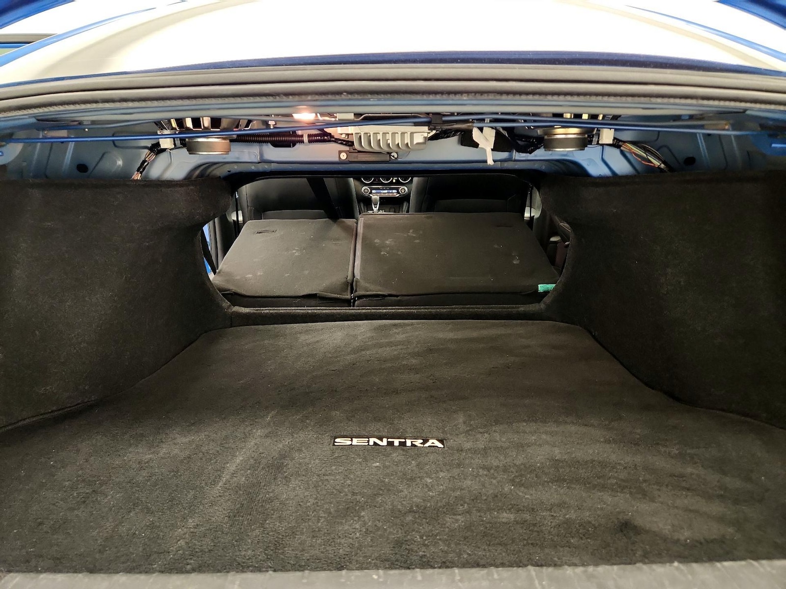 2022 Nissan Sentra SR - Photo 23