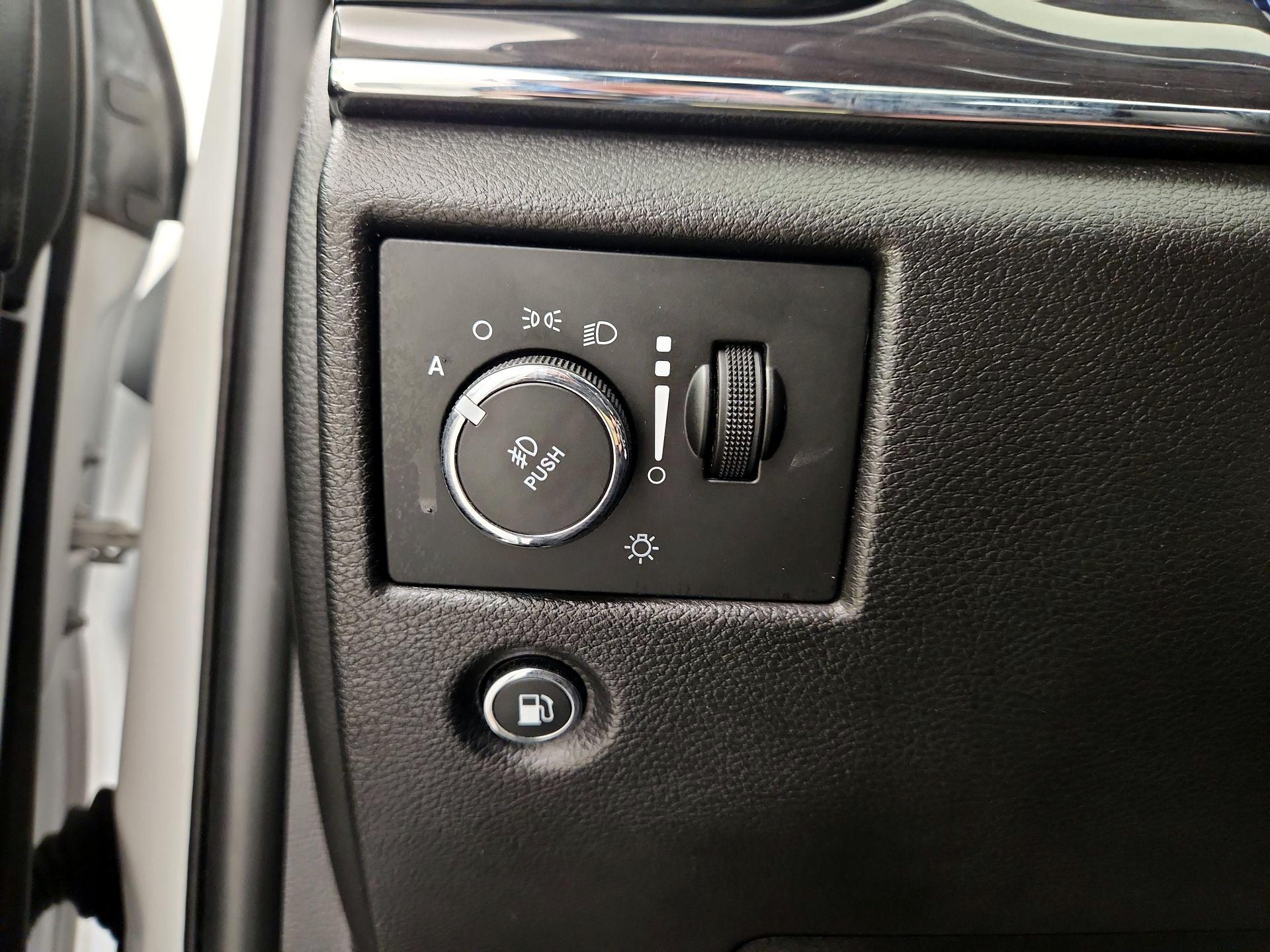 Thumbnail: 2021 Jeep Grand Cherokee - 13