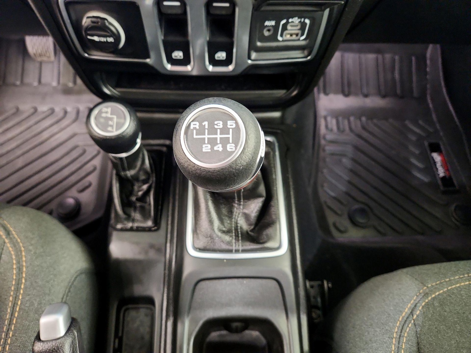 2025 Jeep Wrangler 2-Door Sport - Photo 18