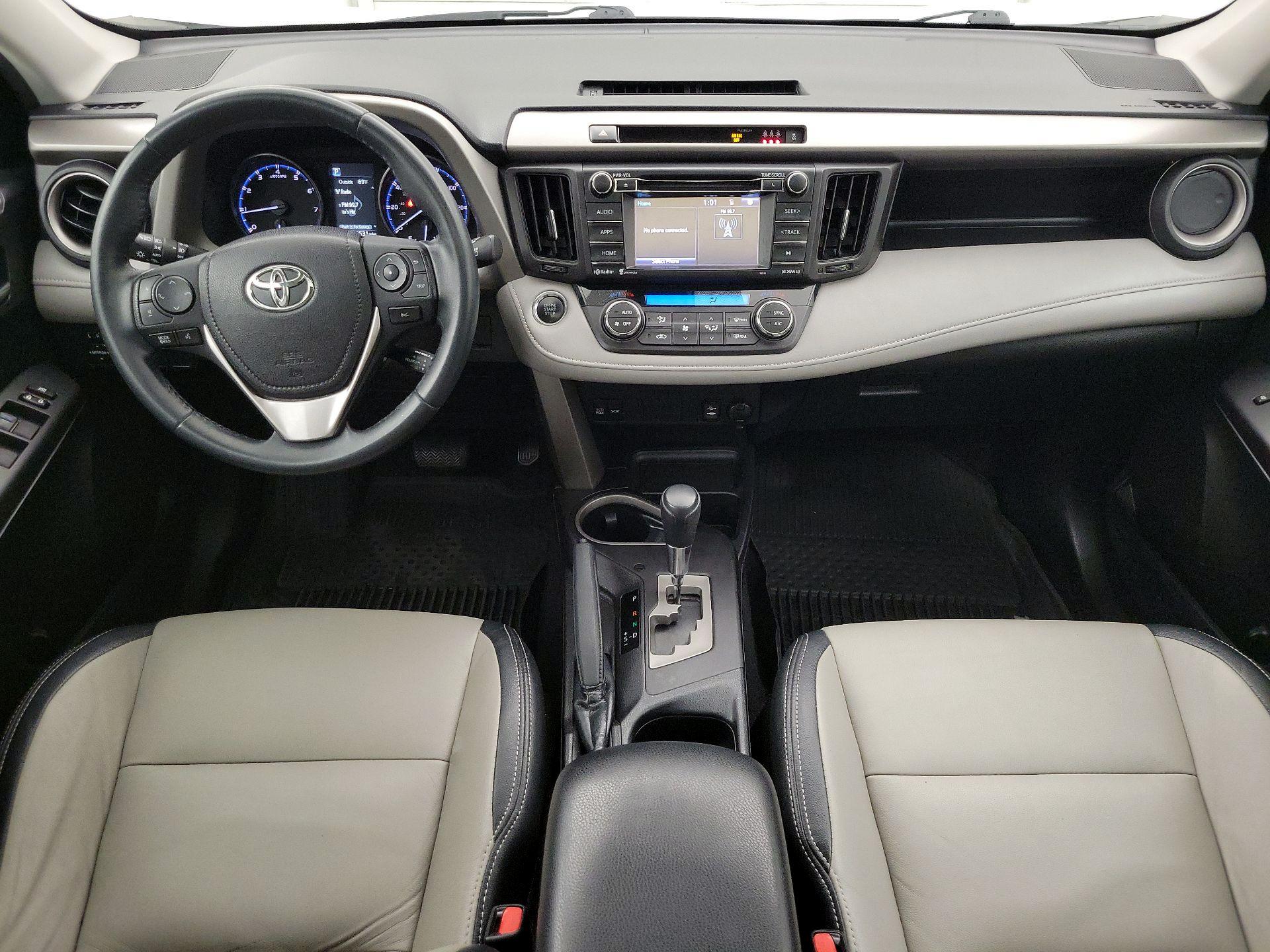 Thumbnail: 2018 Toyota RAV4 - 9