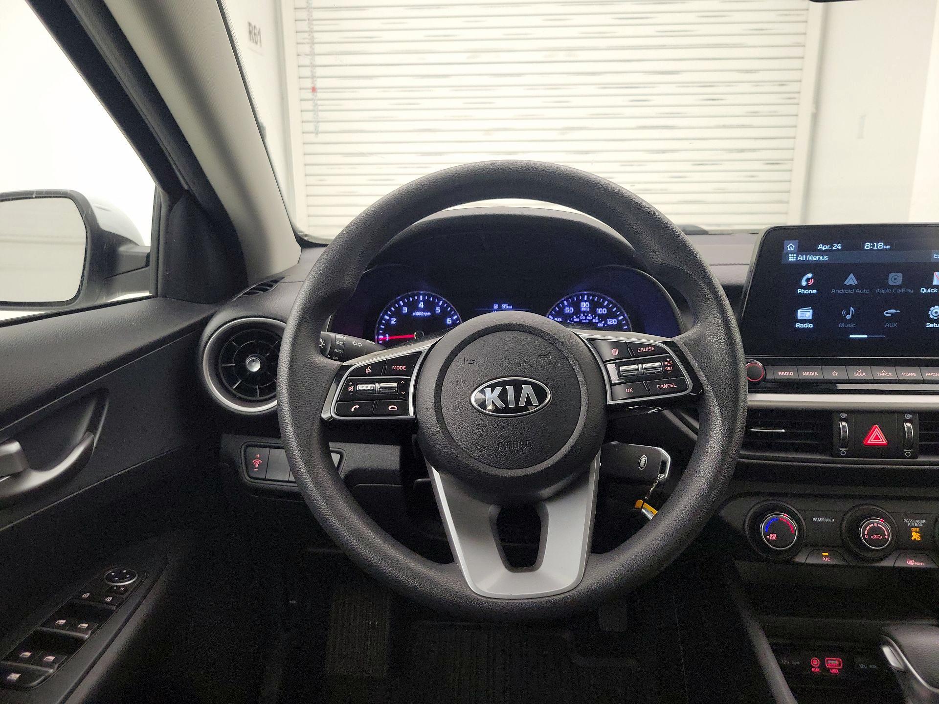 Thumbnail: 2021 Kia Forte - 10