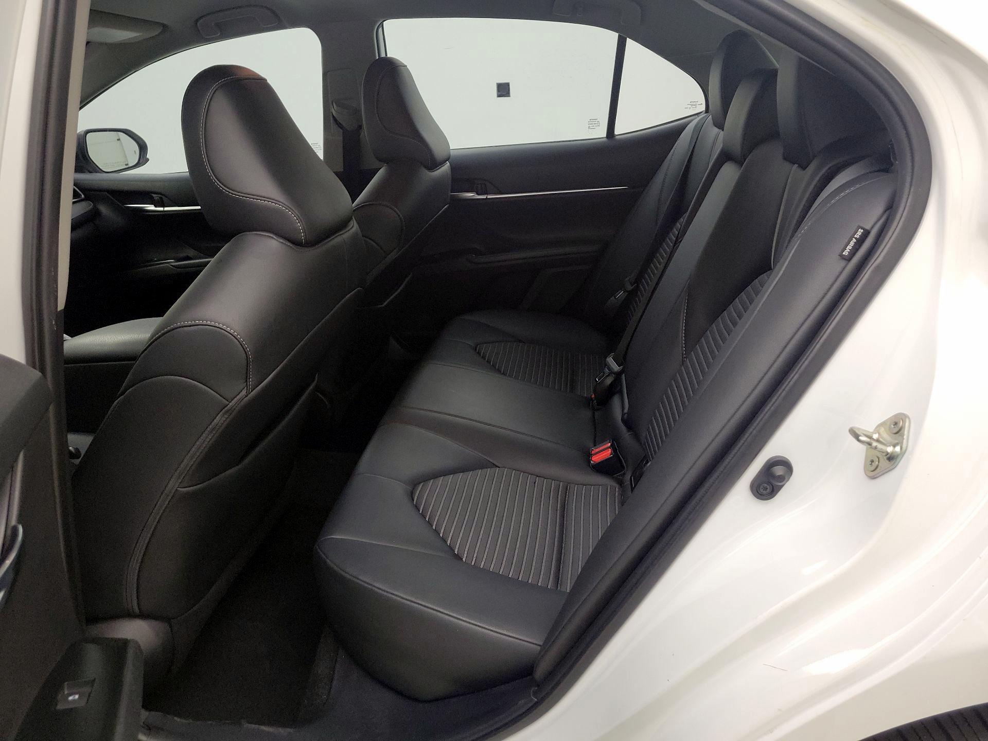 Thumbnail: 2020 Toyota Camry - 19