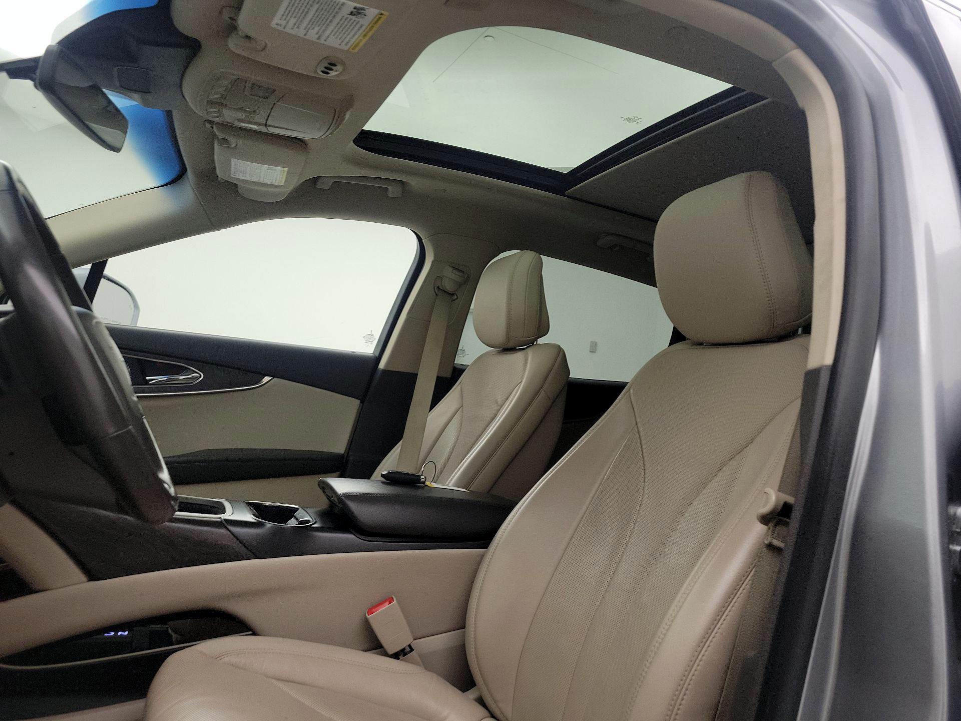 Thumbnail: 2020 Lincoln Nautilus - 20