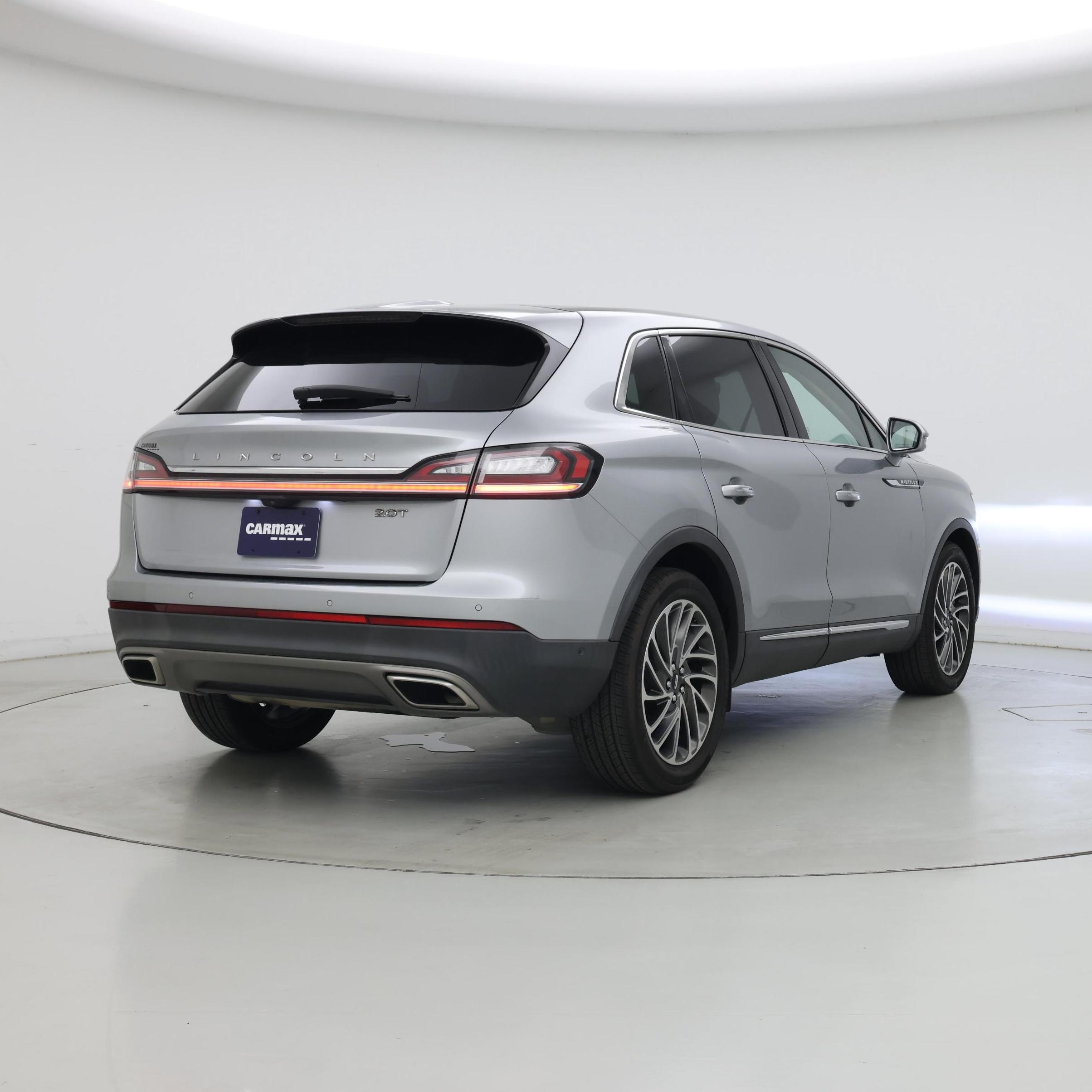 Thumbnail: 2020 Lincoln Nautilus - 8