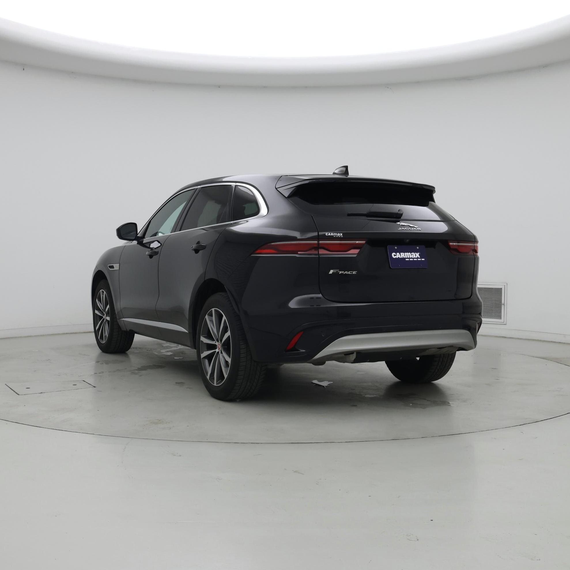 Thumbnail: 2023 Jaguar F-Pace - 2