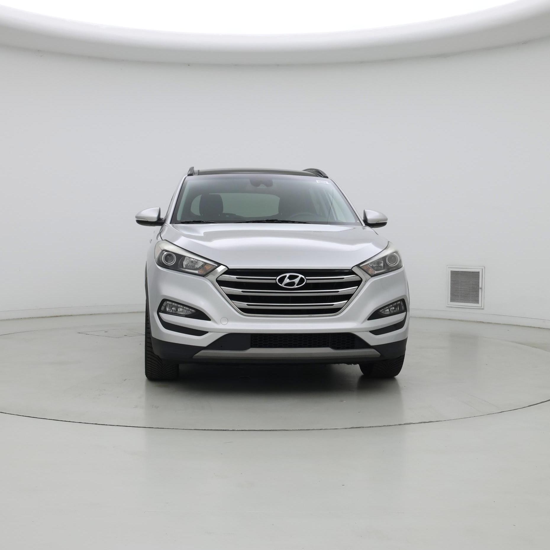Thumbnail: 2017 Hyundai Tucson - 5