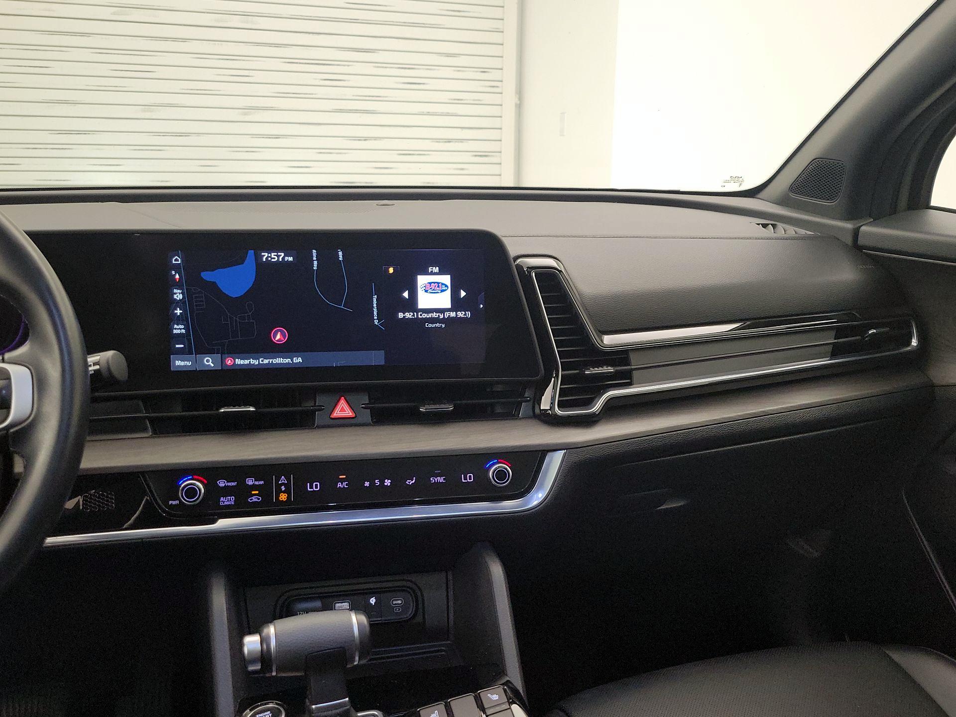 Thumbnail: 2023 Kia Sportage - 9