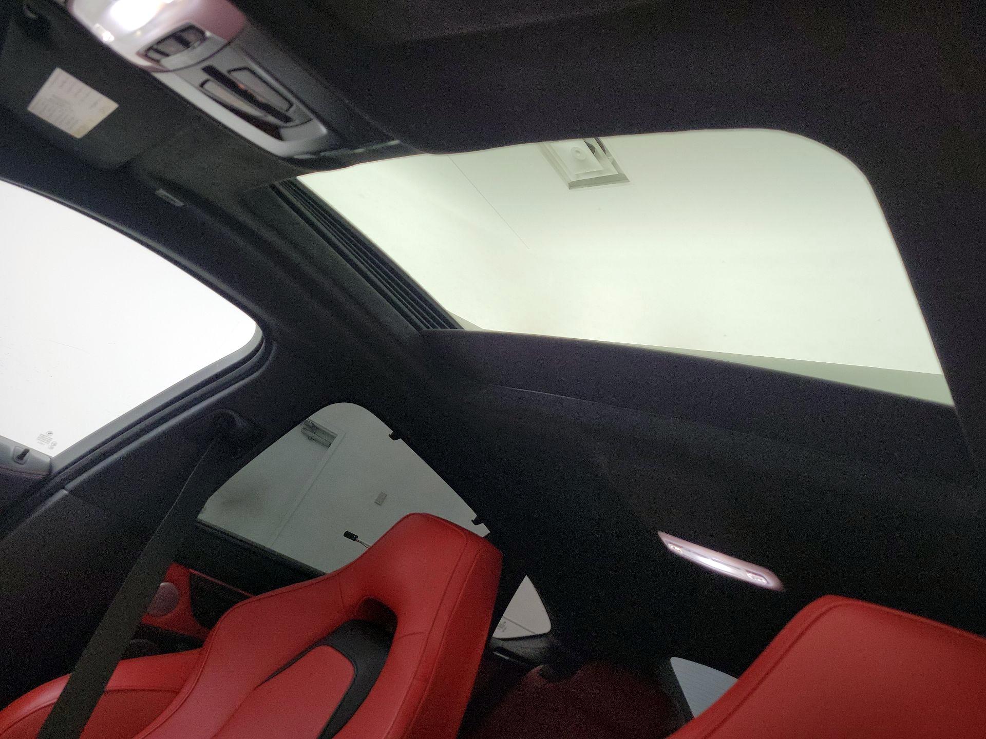 Thumbnail: 2019 BMW X6 - 20